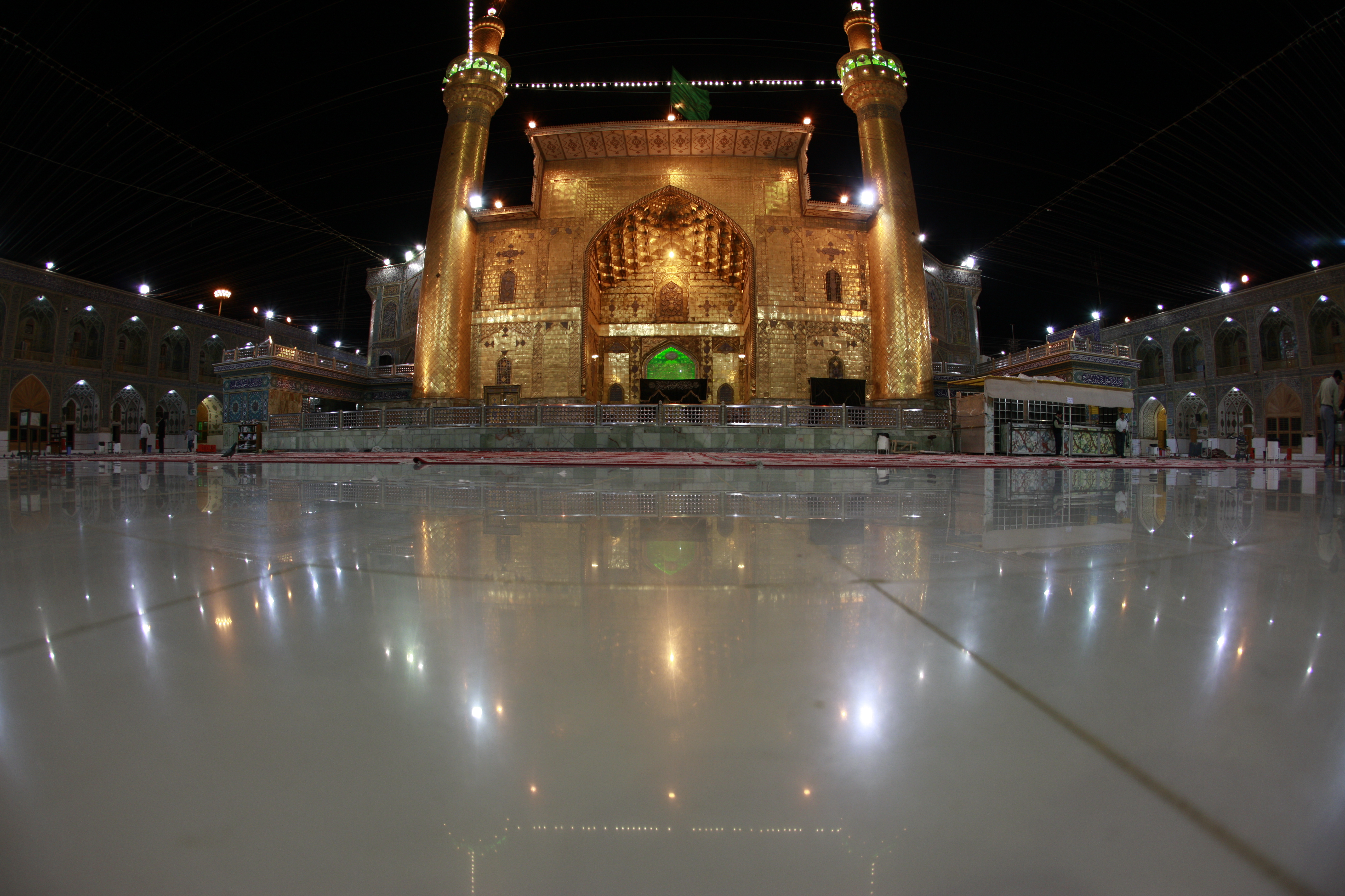 حرم الإمام علي (عليه السلام)