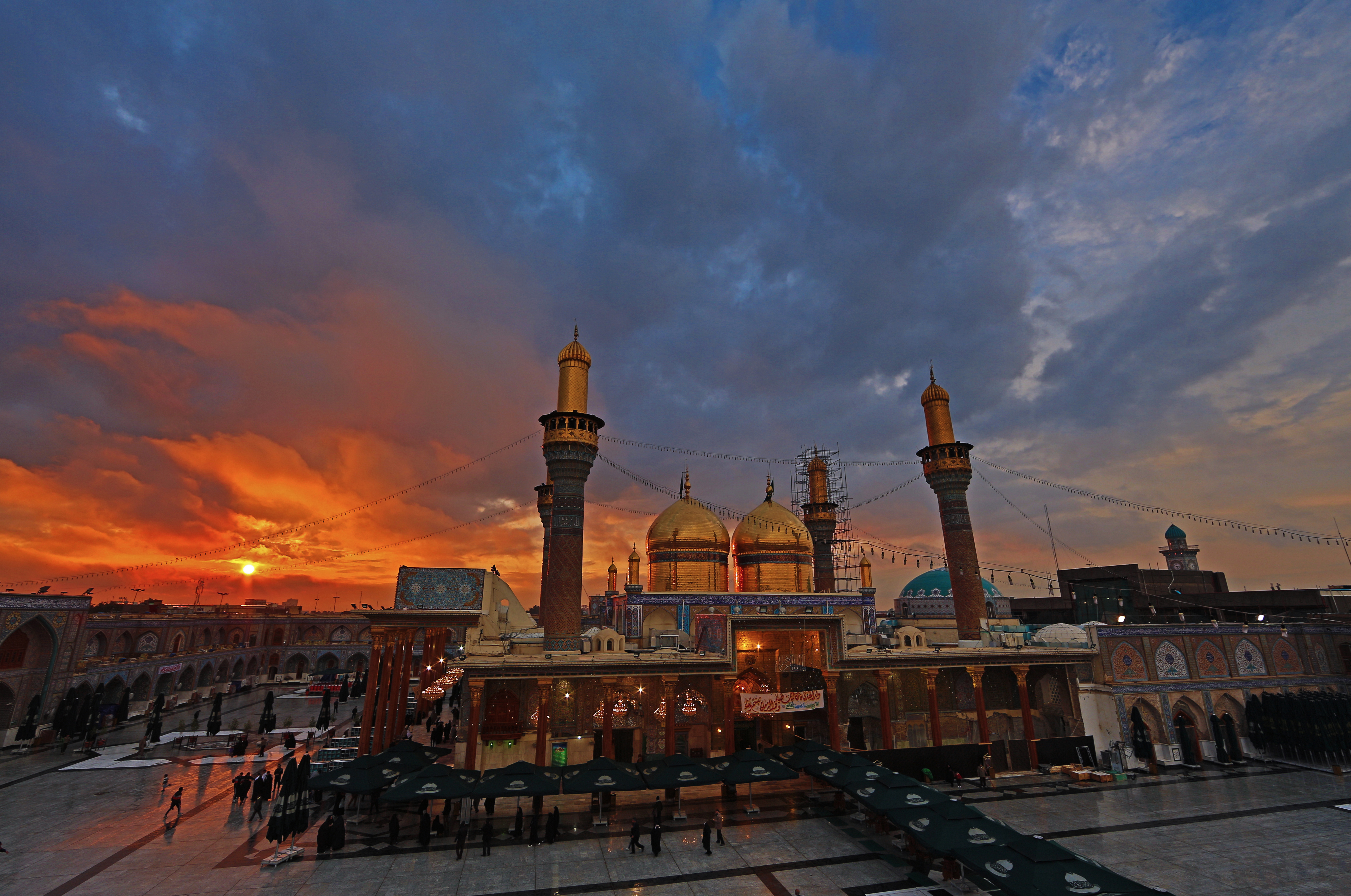 مرقد  االاماميين الكاظمين (عليهم السلام)