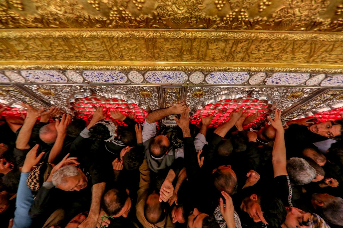 ضريح الامام علي (عليه السلام)