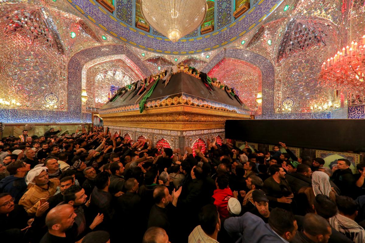 ضريح الامام علي (عليه السلام)
