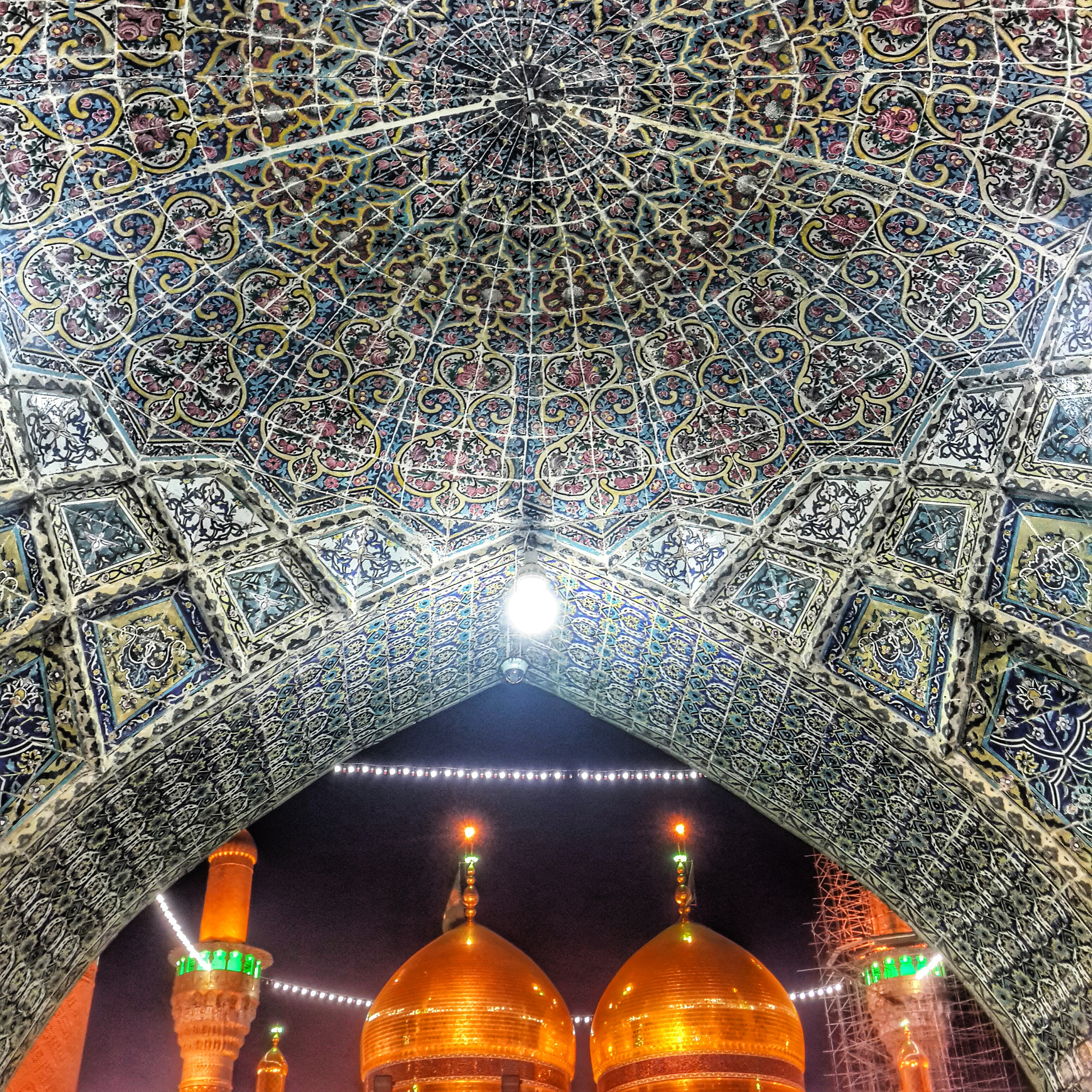 مرقد الاماميين الكاظمين (عليهم السلام)