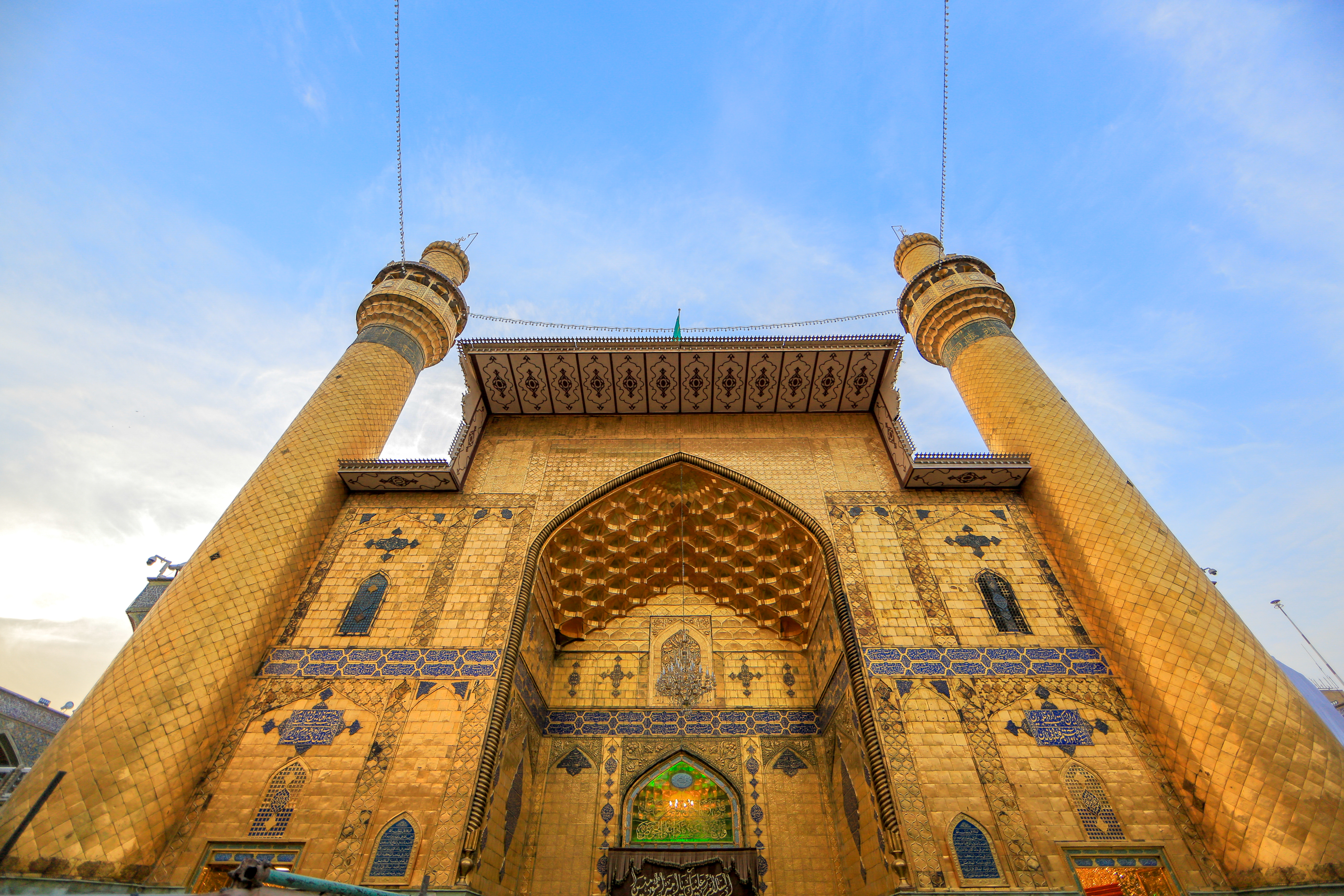 حرم  الإمام علي (عليه السلام)