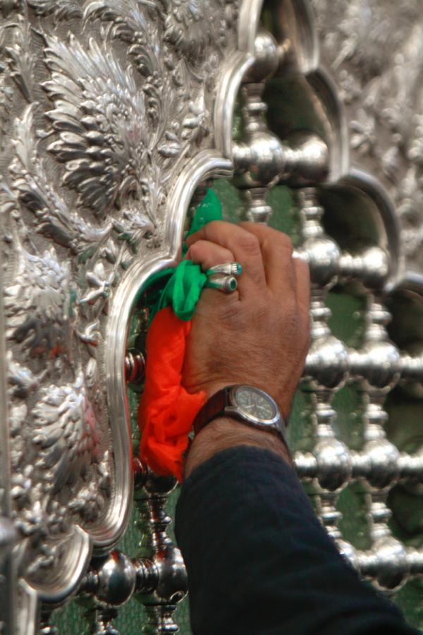 ضريح السيدة زينب (عليها السلام)