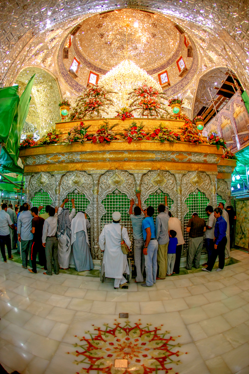 ضريح الإمام الحسين (عليه السلام)