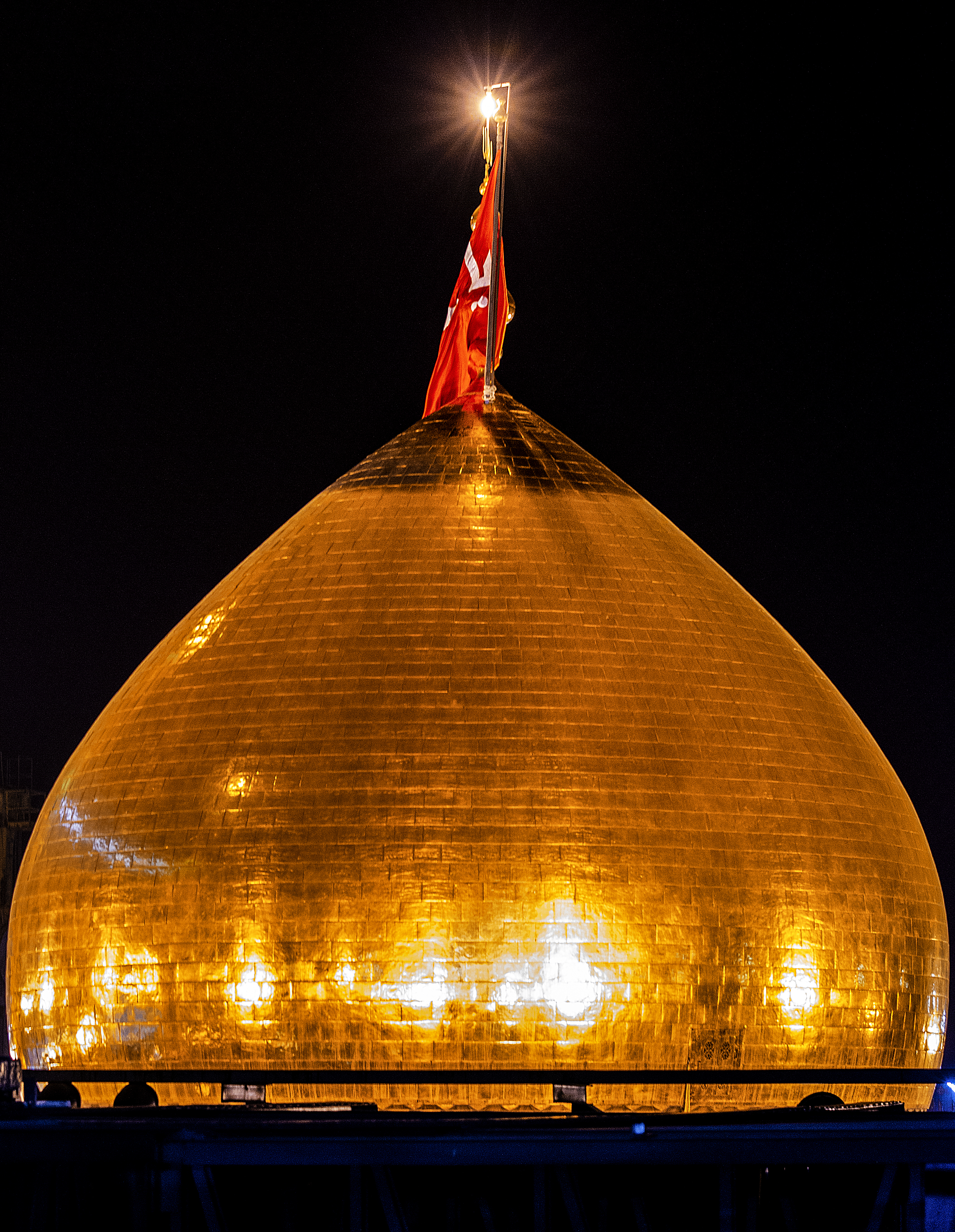 قبة حرم الإمام الحسين (عليه السلام)