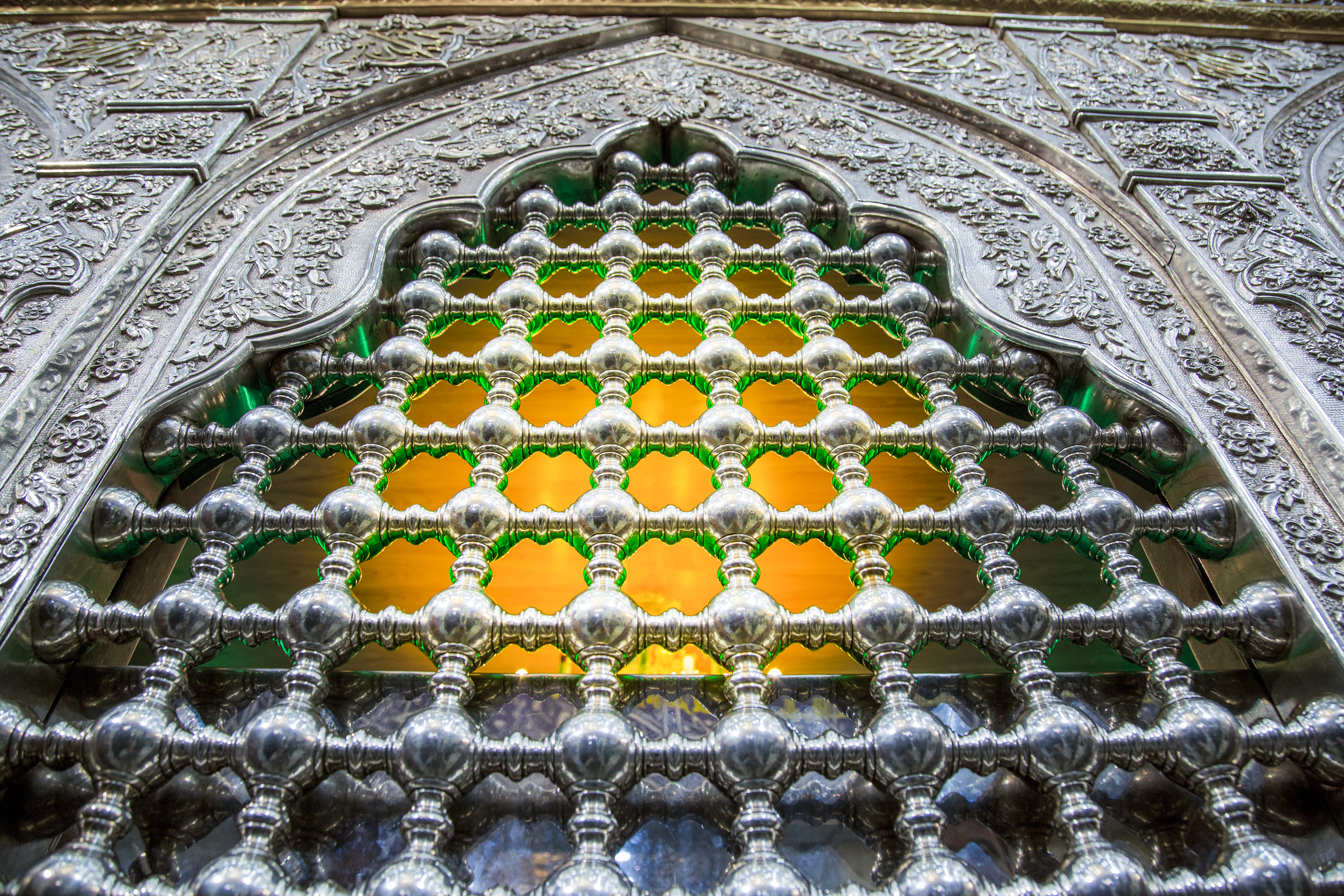 ضريح الإمام الحسين (عليه السلام)
