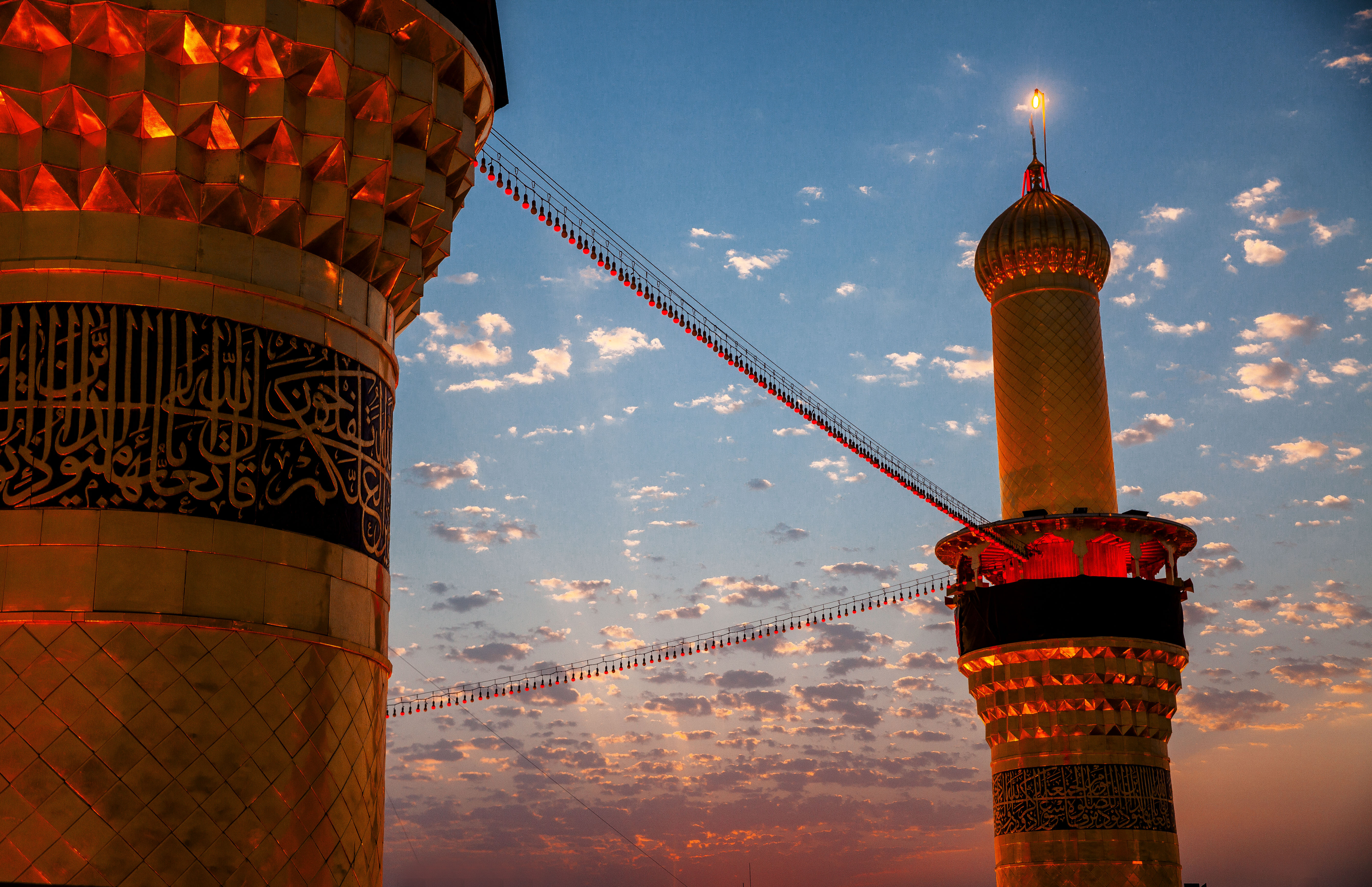 منارتي حرم الإمام الحسين (عليه السلام)