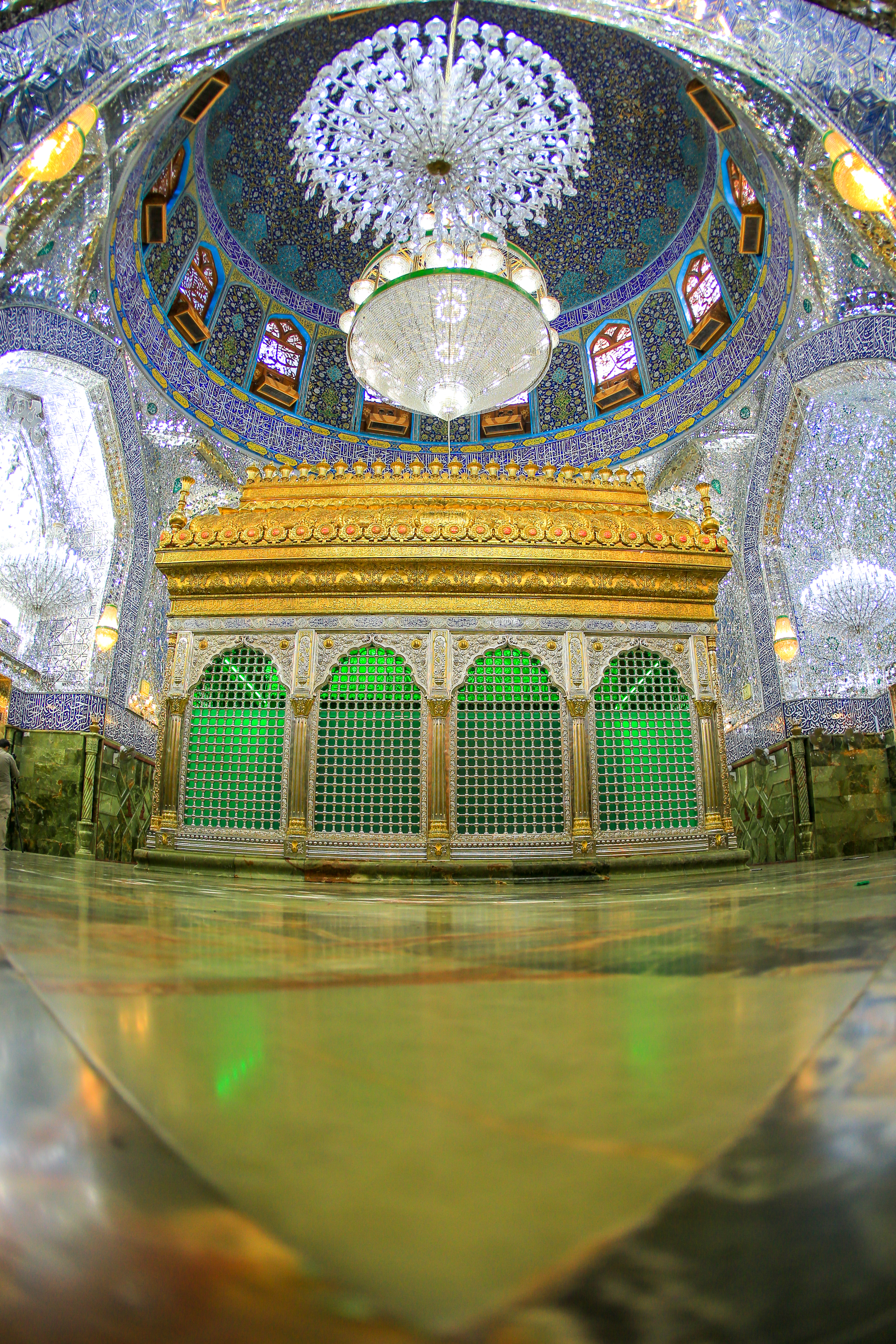ضريح الامام علي (عليه السلام)
