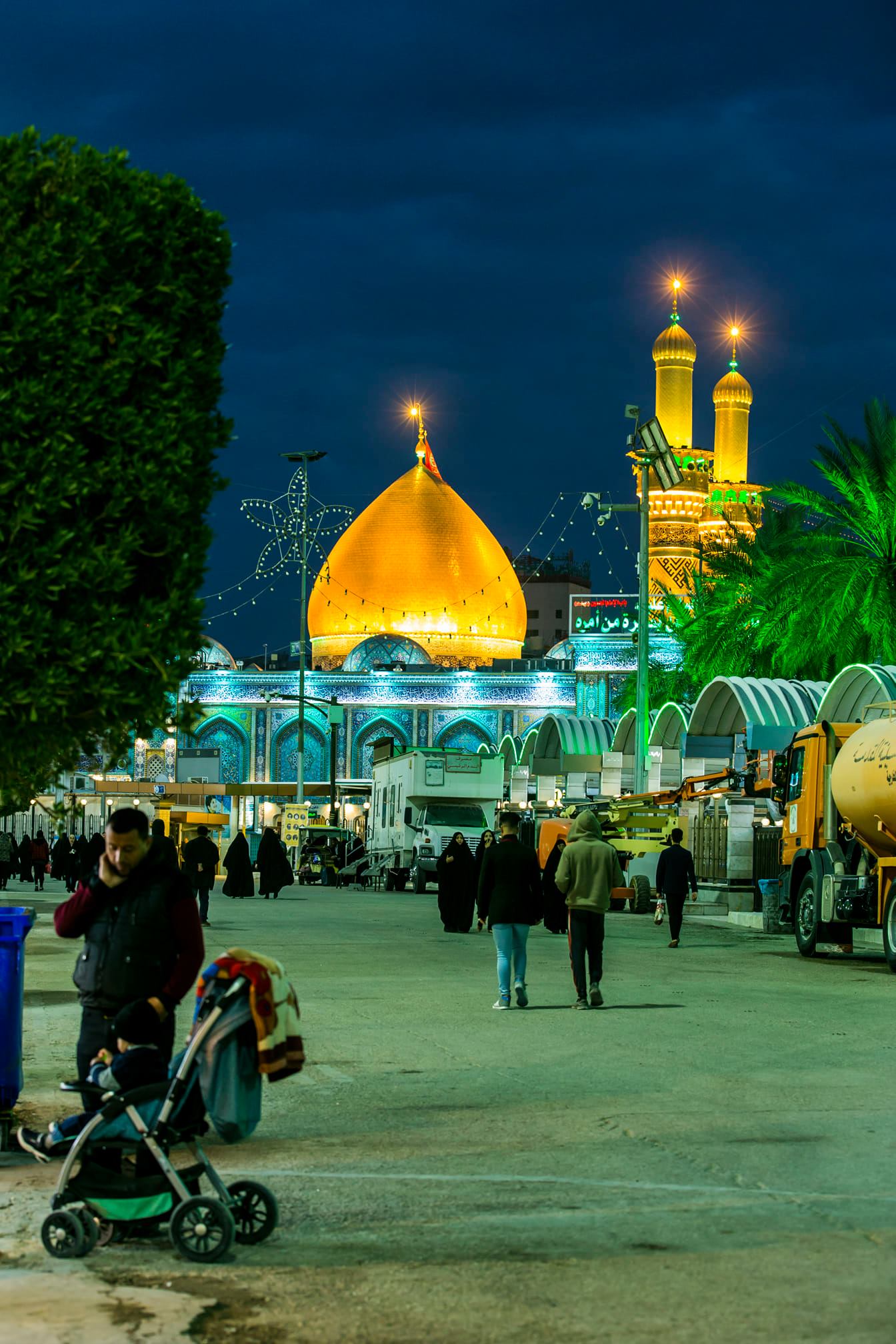 مرقد الامام العباس (عليه السلام))