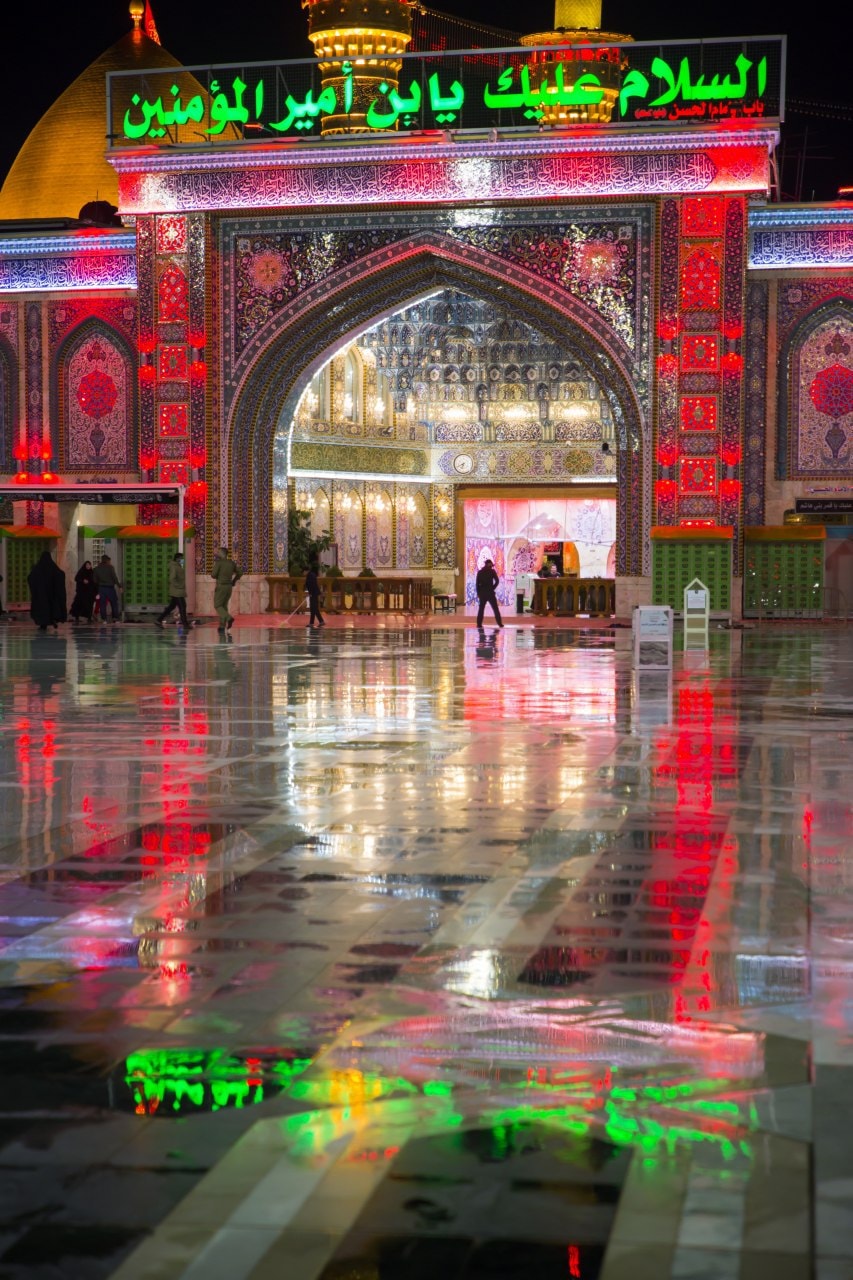 مرقد الامام العباس (عليه السلام))