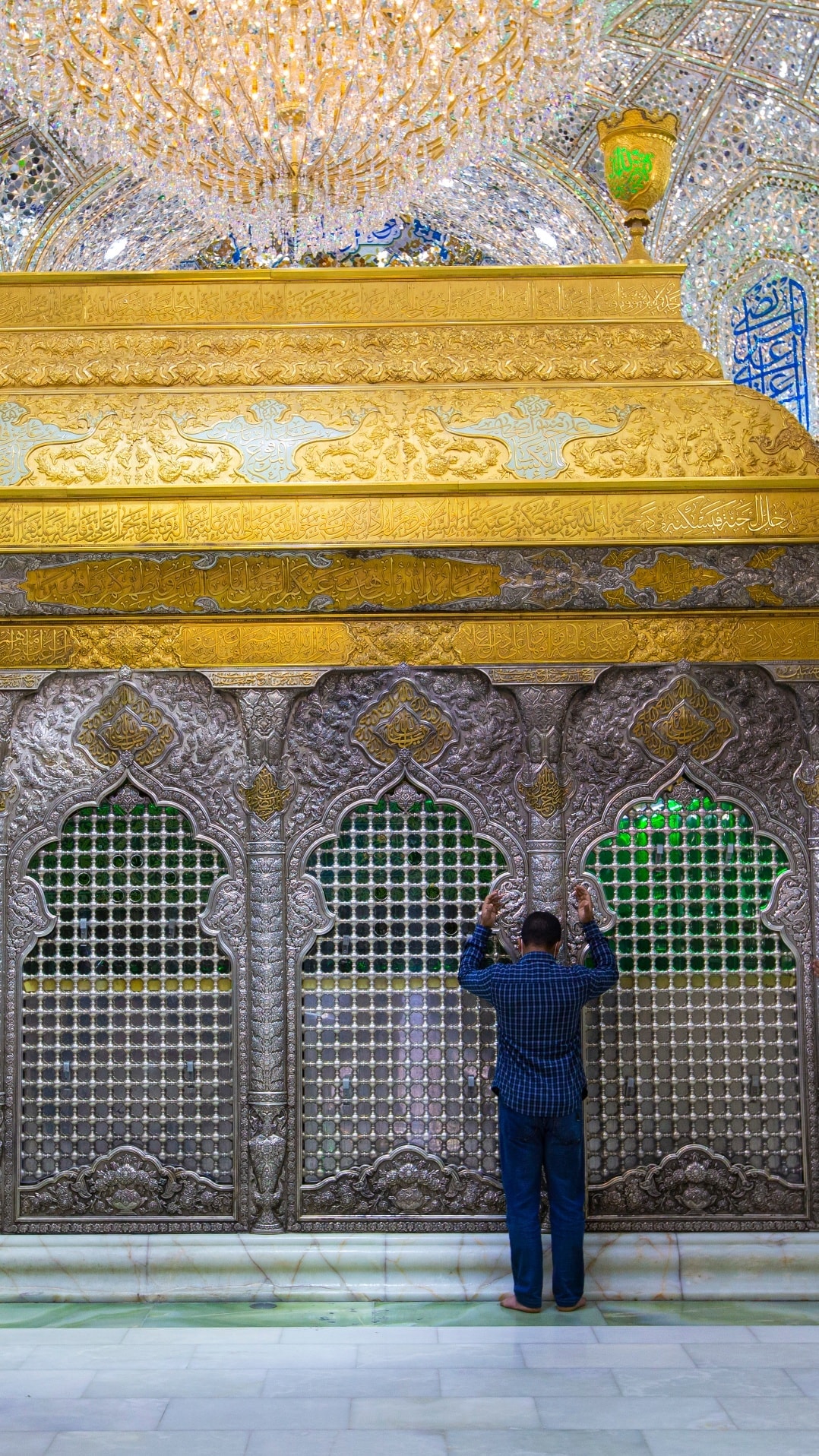 ضريح الامام الحسين (عليه السلام)