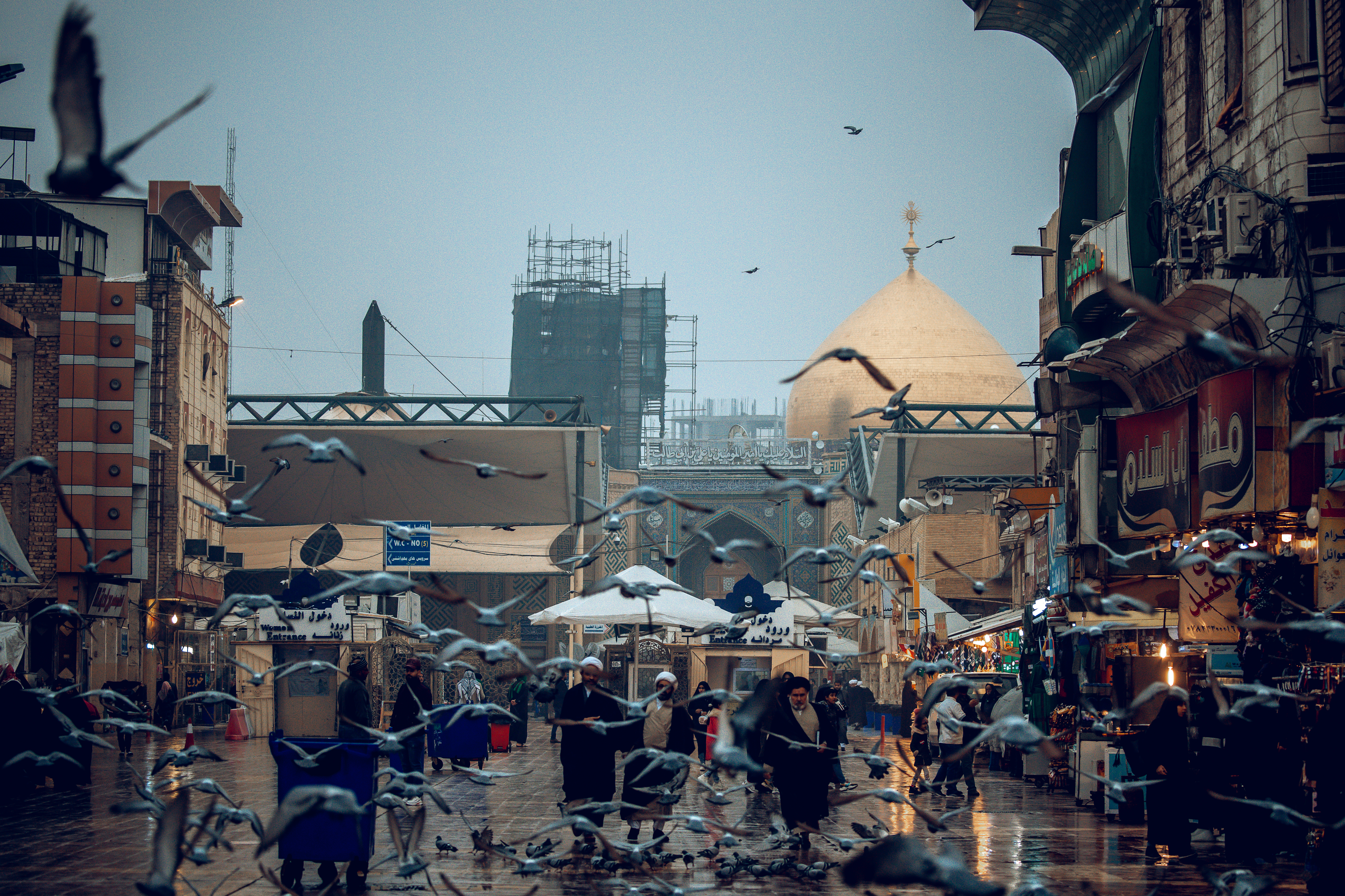 مرقد الامام علي (عليه السلام)