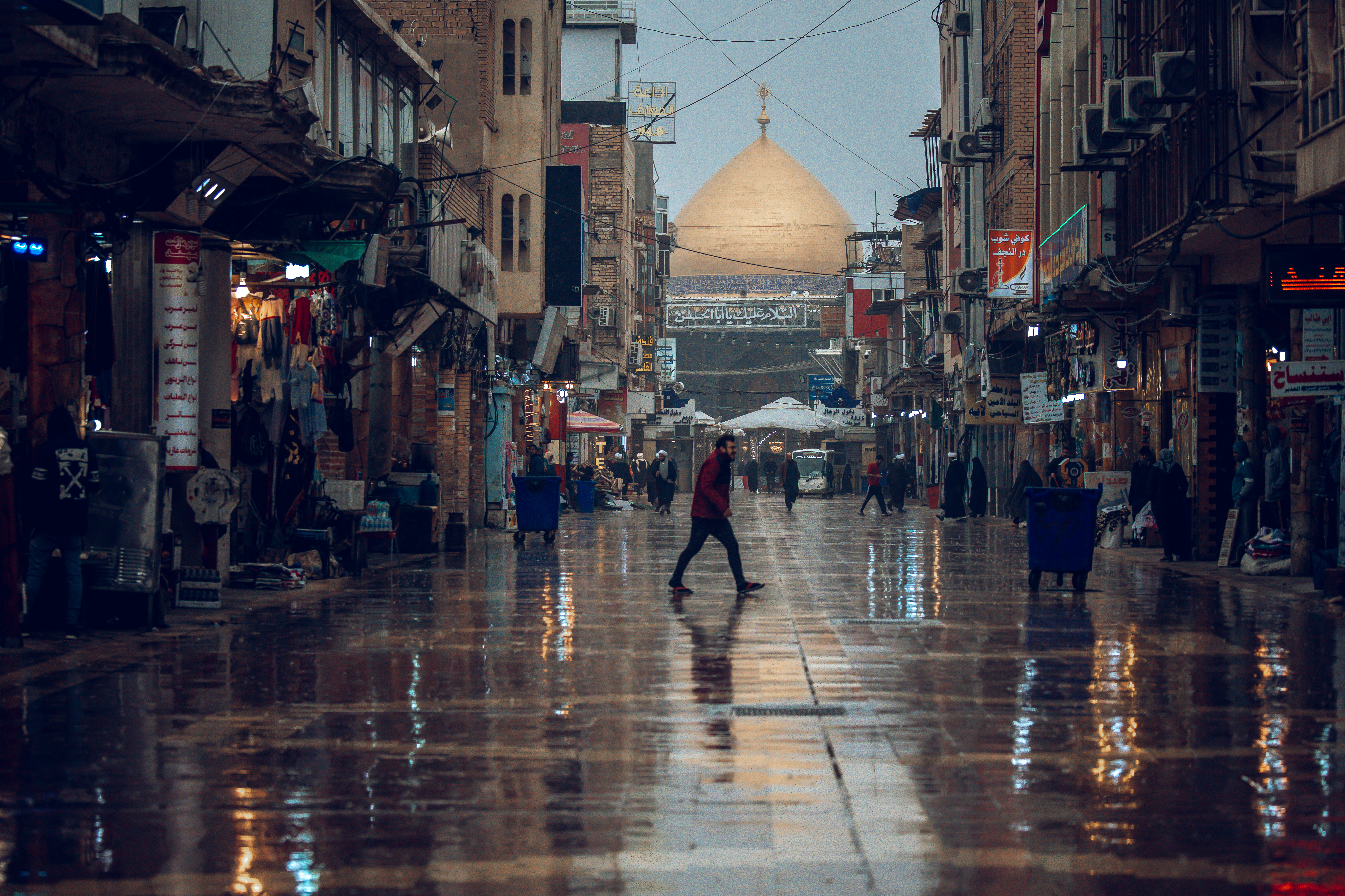 مرقد الامام علي (عليه السلام)