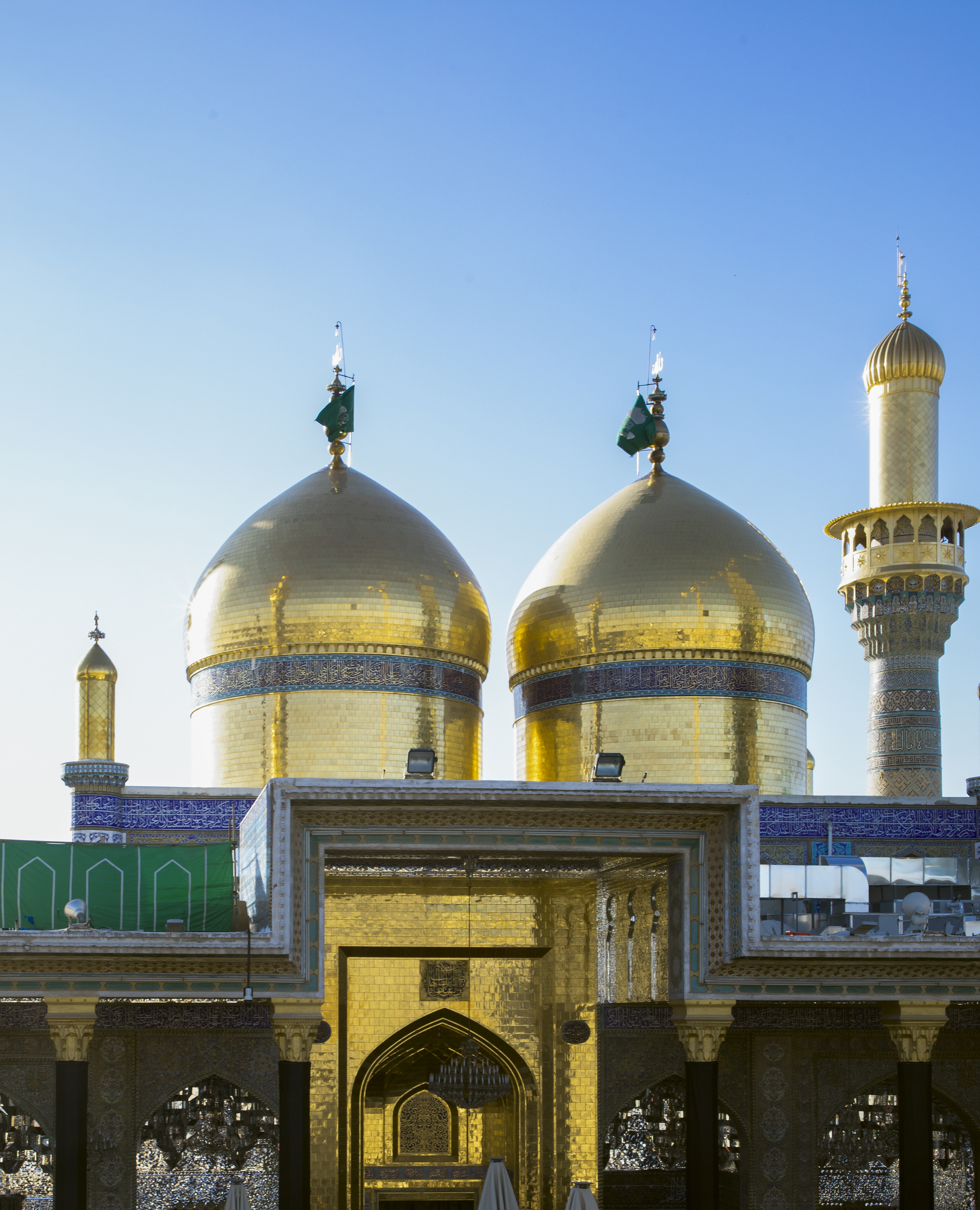 منائر  وقبة الامامين الكاظمين (عليهم السلام)