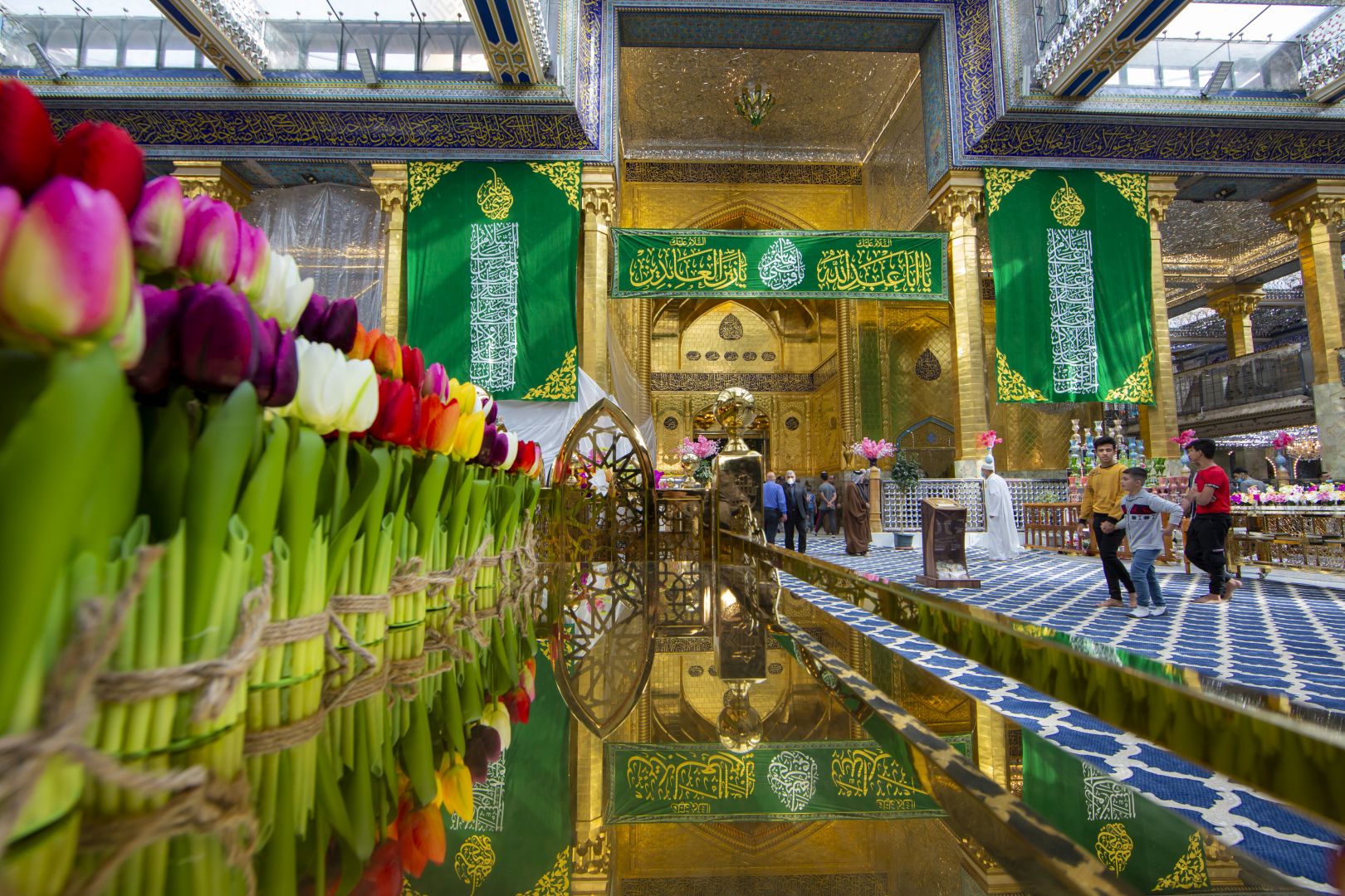 مرقد الامام العباس (عليه السلام)