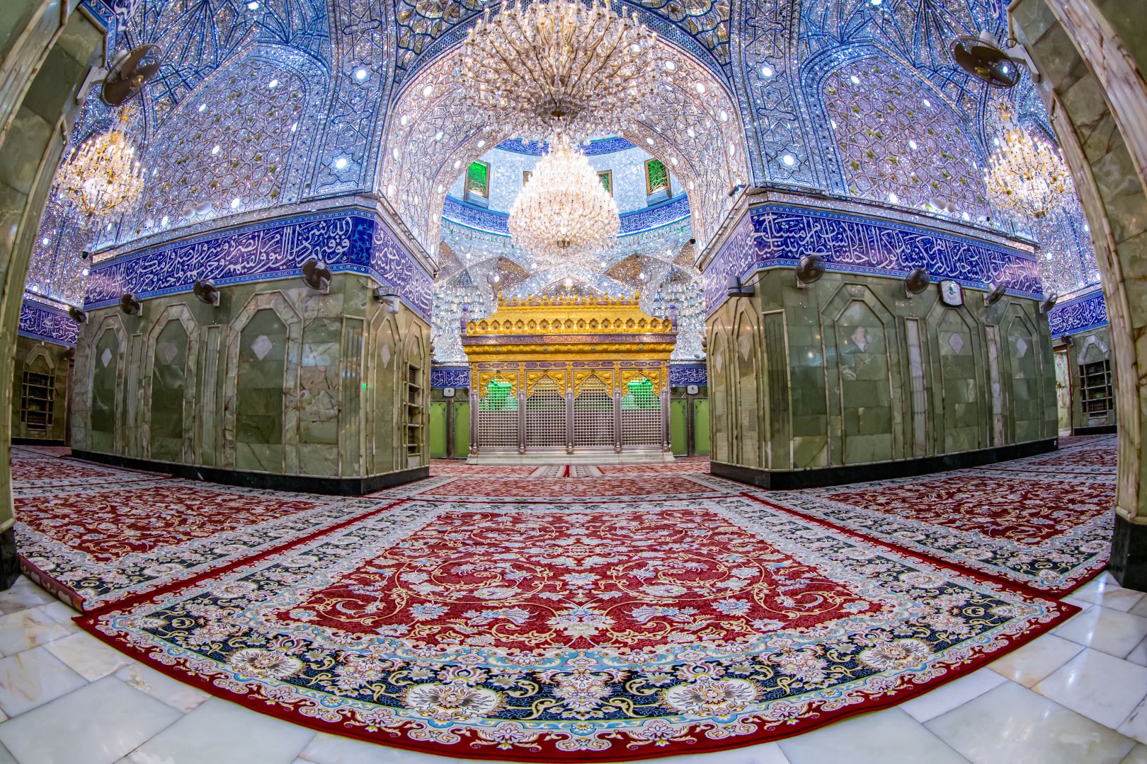 ضريح الامام العباس(عليه السلام)