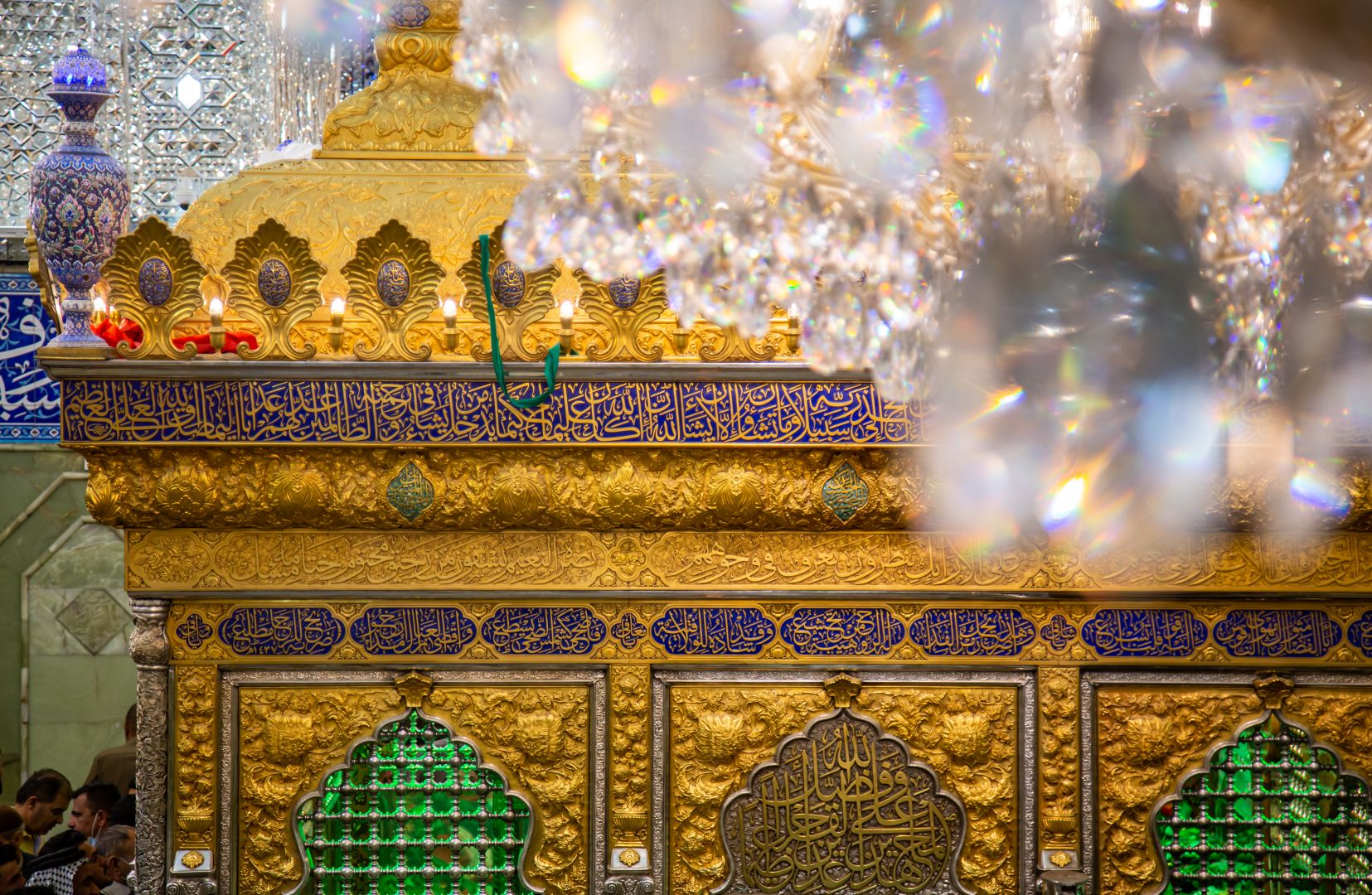 ضريح الامام العباس (عليه السلام)
