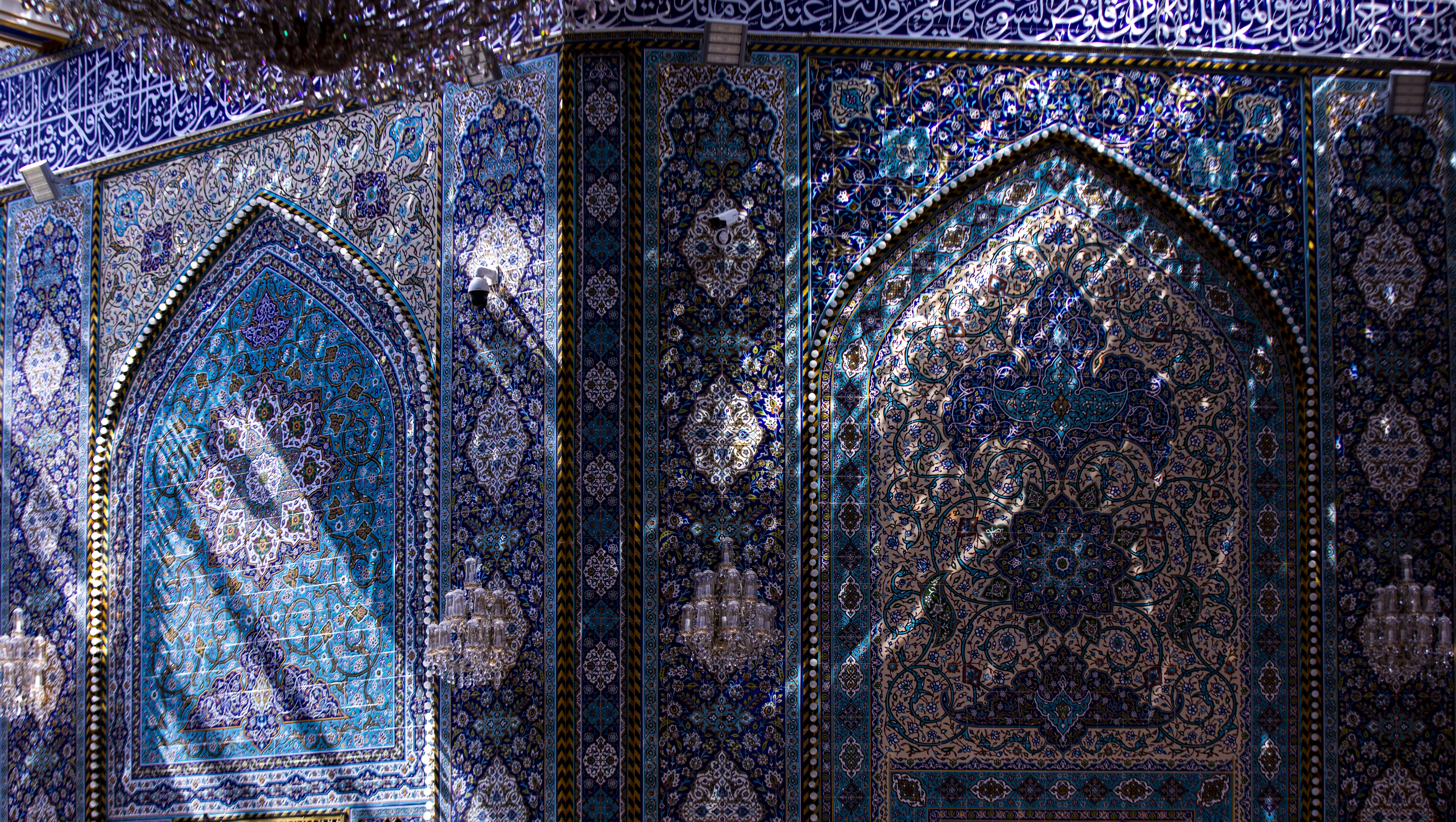زخارف الحرم المطهر