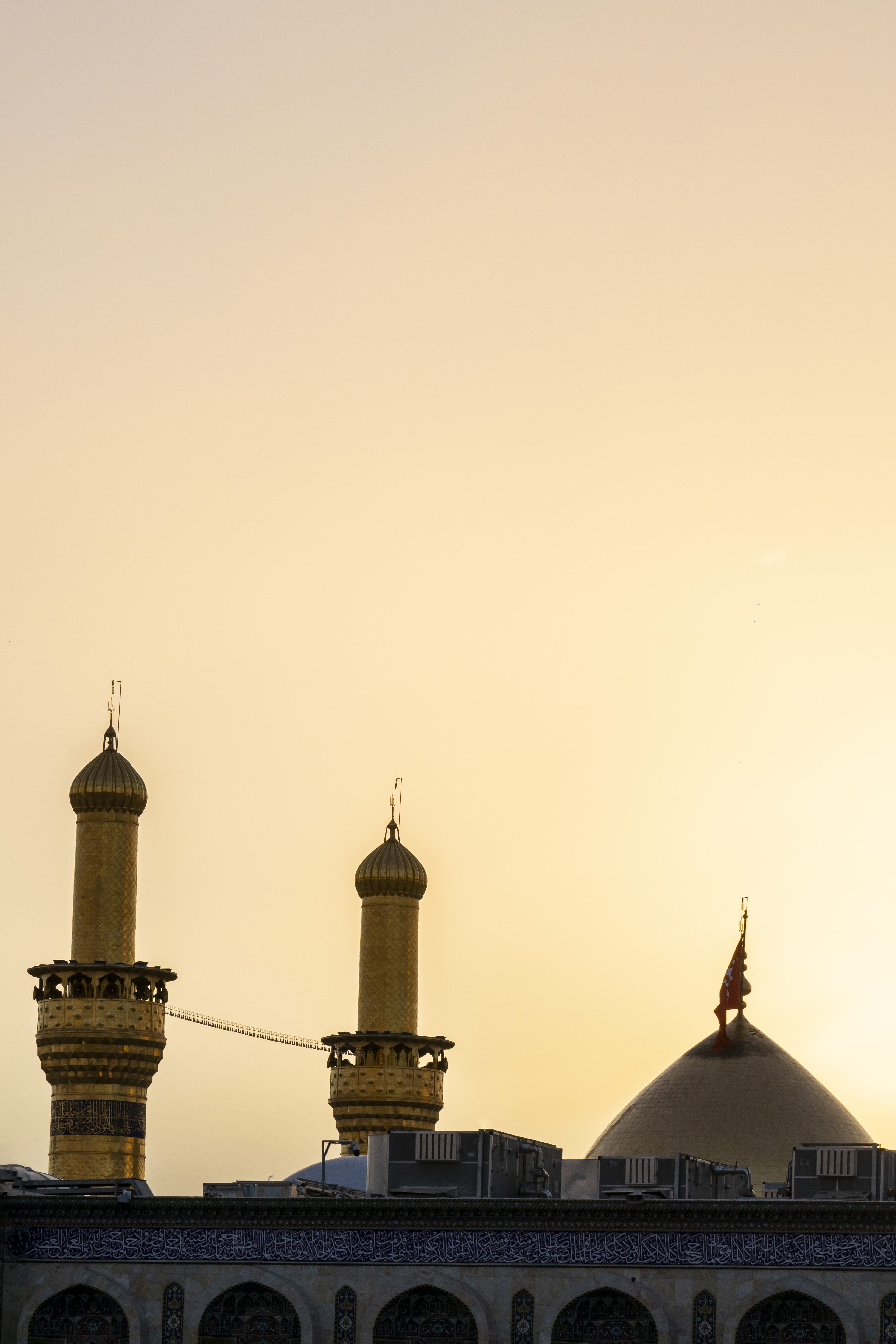 يا أبا عبد الله الحسين