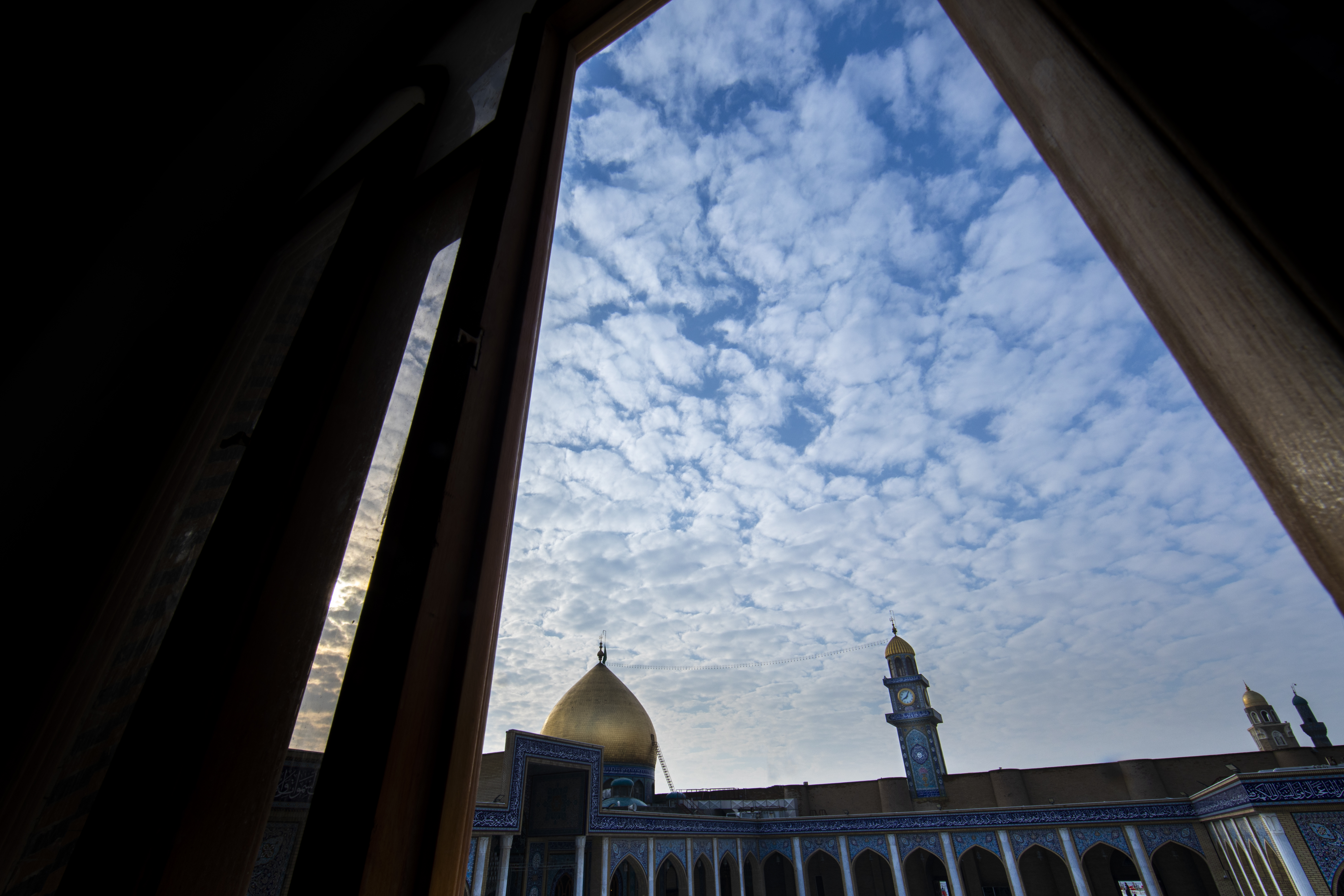 مسجد الكوفة المعظم