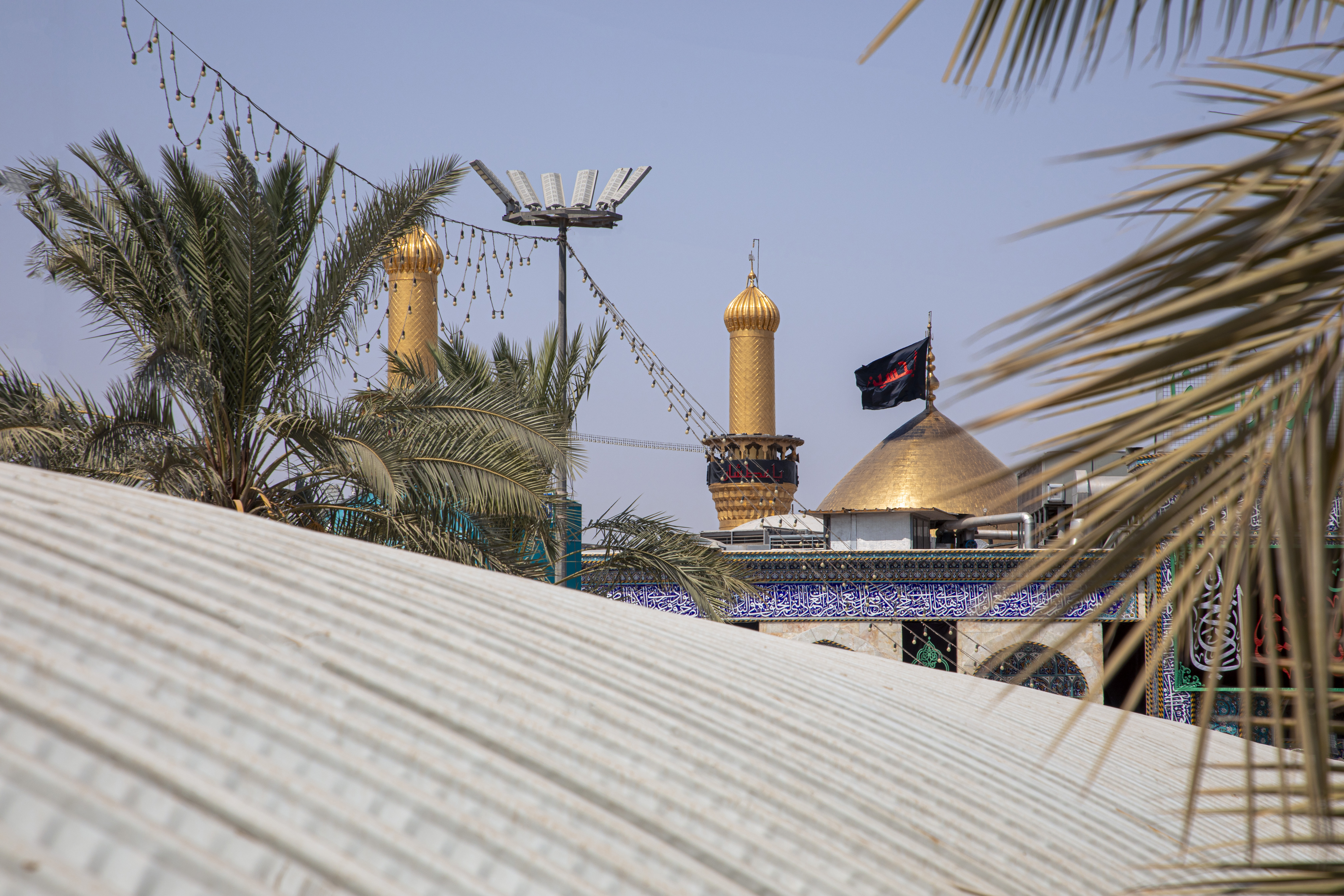 صلى الله عليك يا أبا عبدالله الحسين
