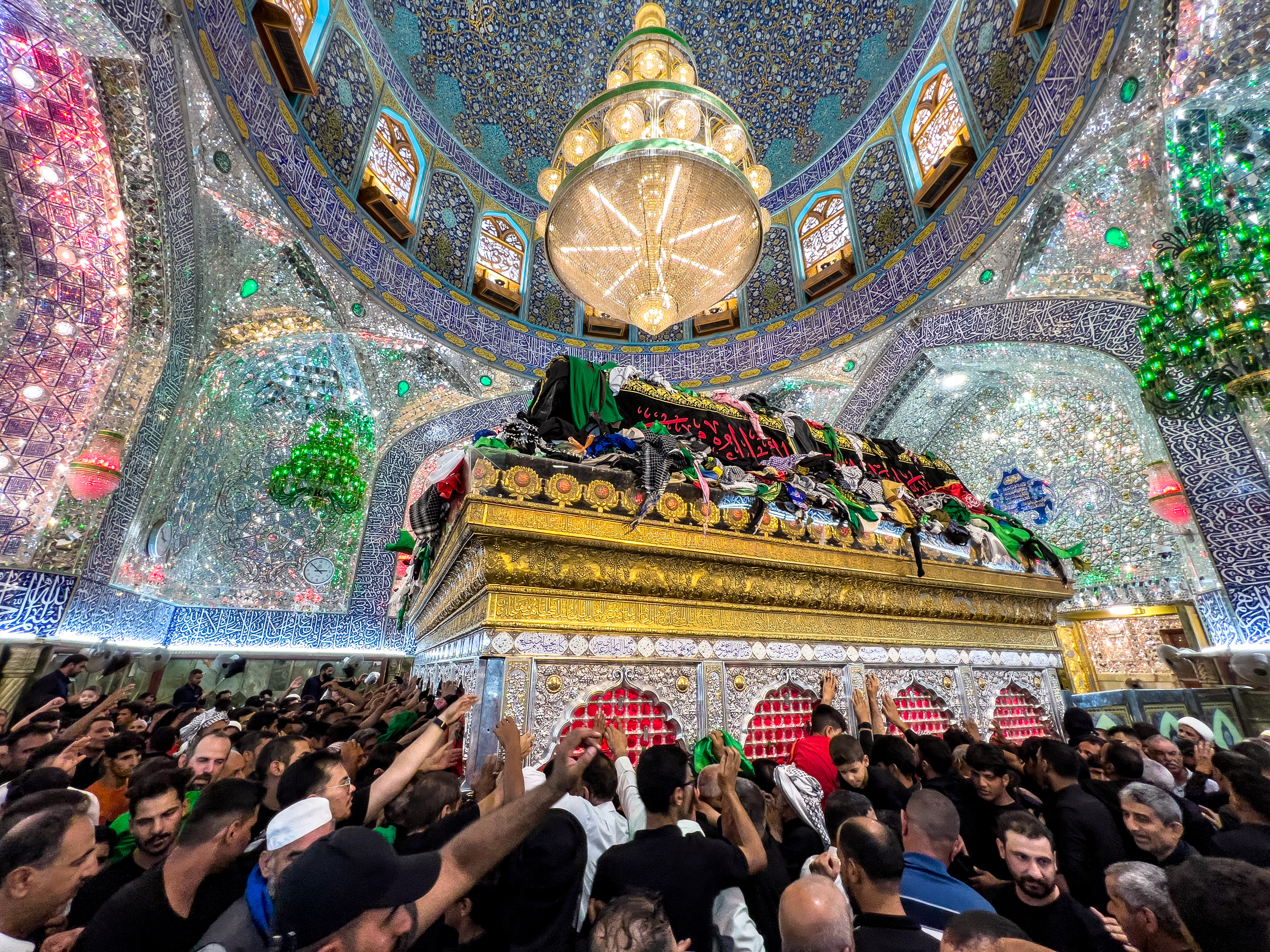 حرم أمير المؤمنين سلام الله عليه