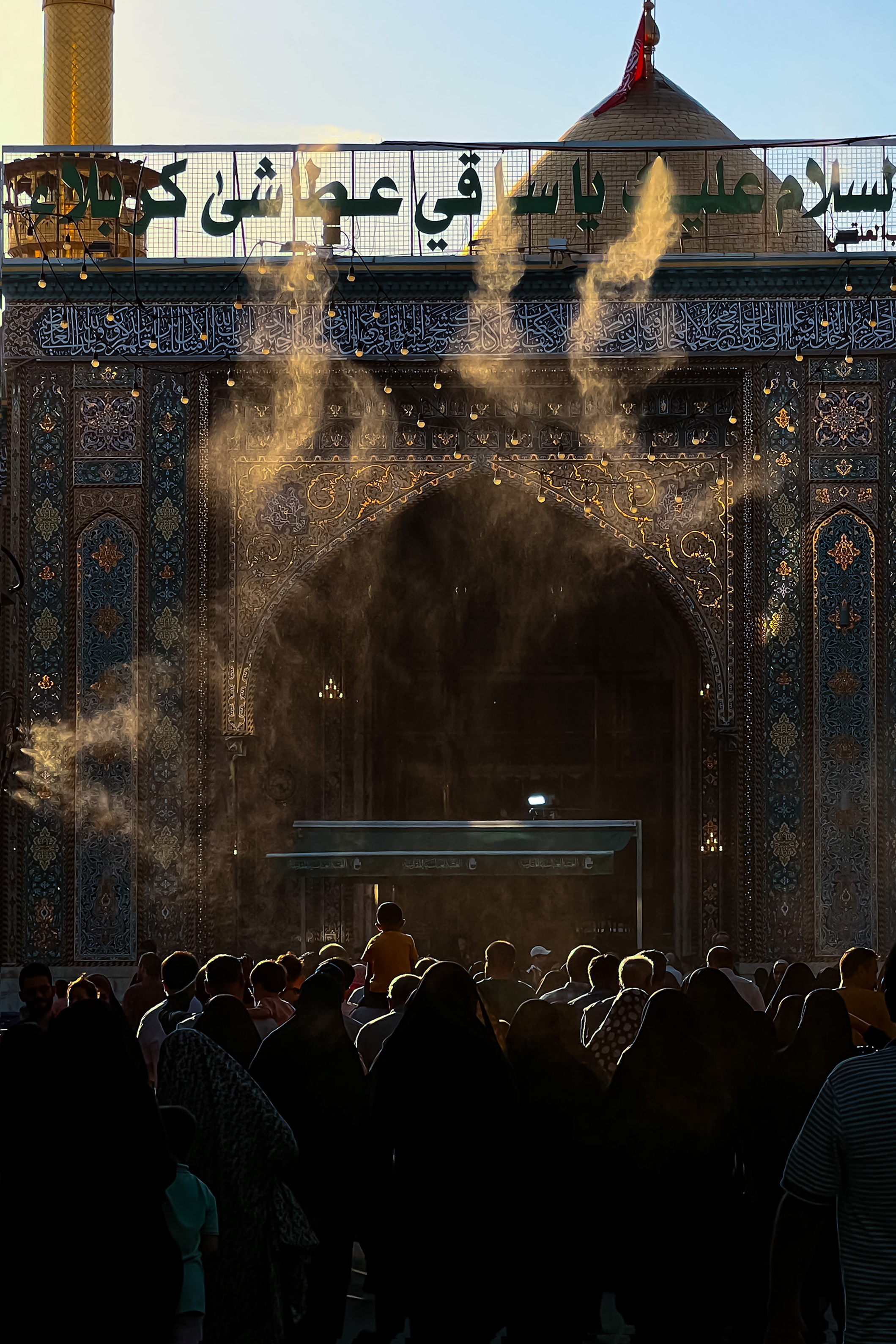 السلام عليك يا أبا الفضل العباس 