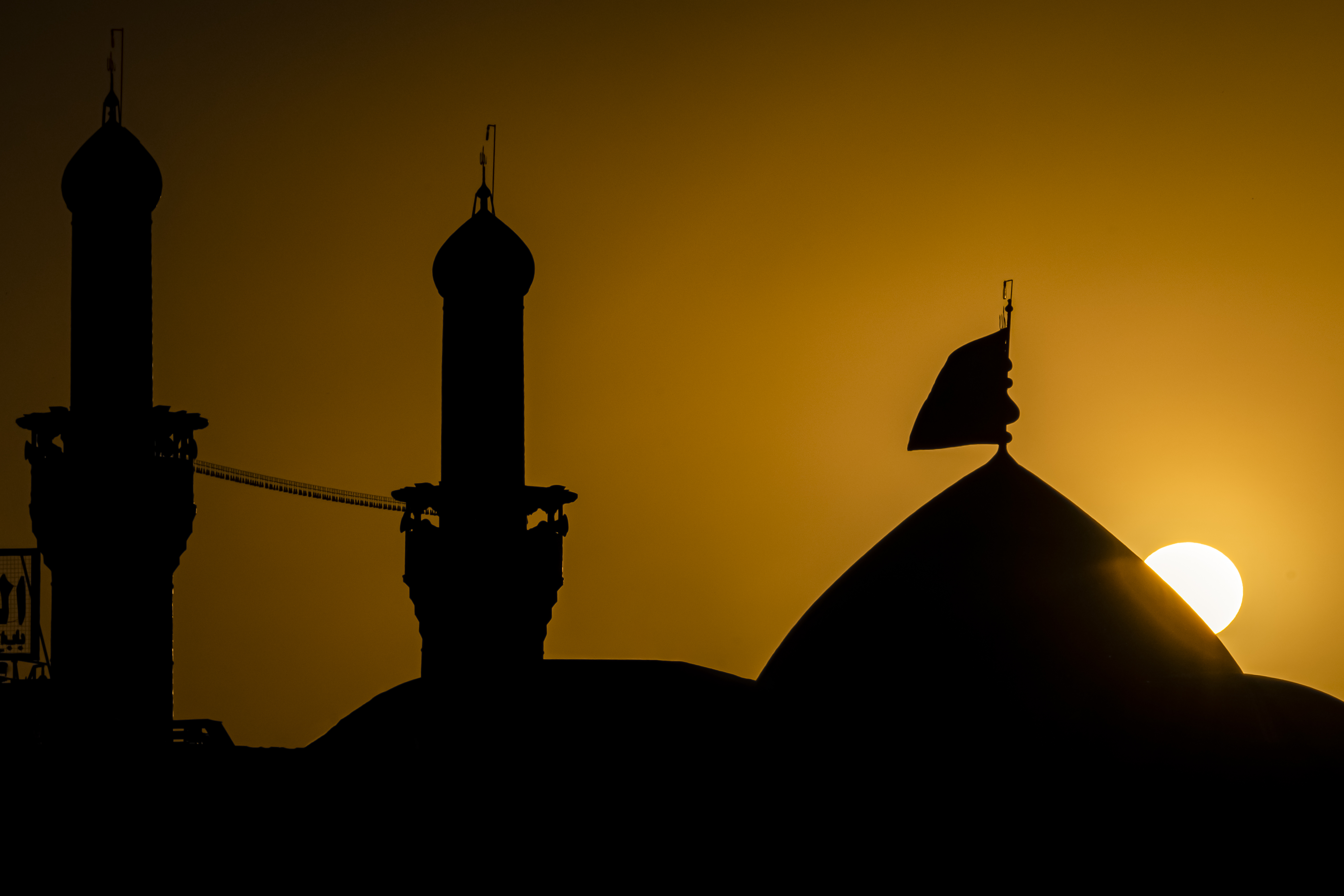 صلى الله عليك يا أبا عبدالله الحسين