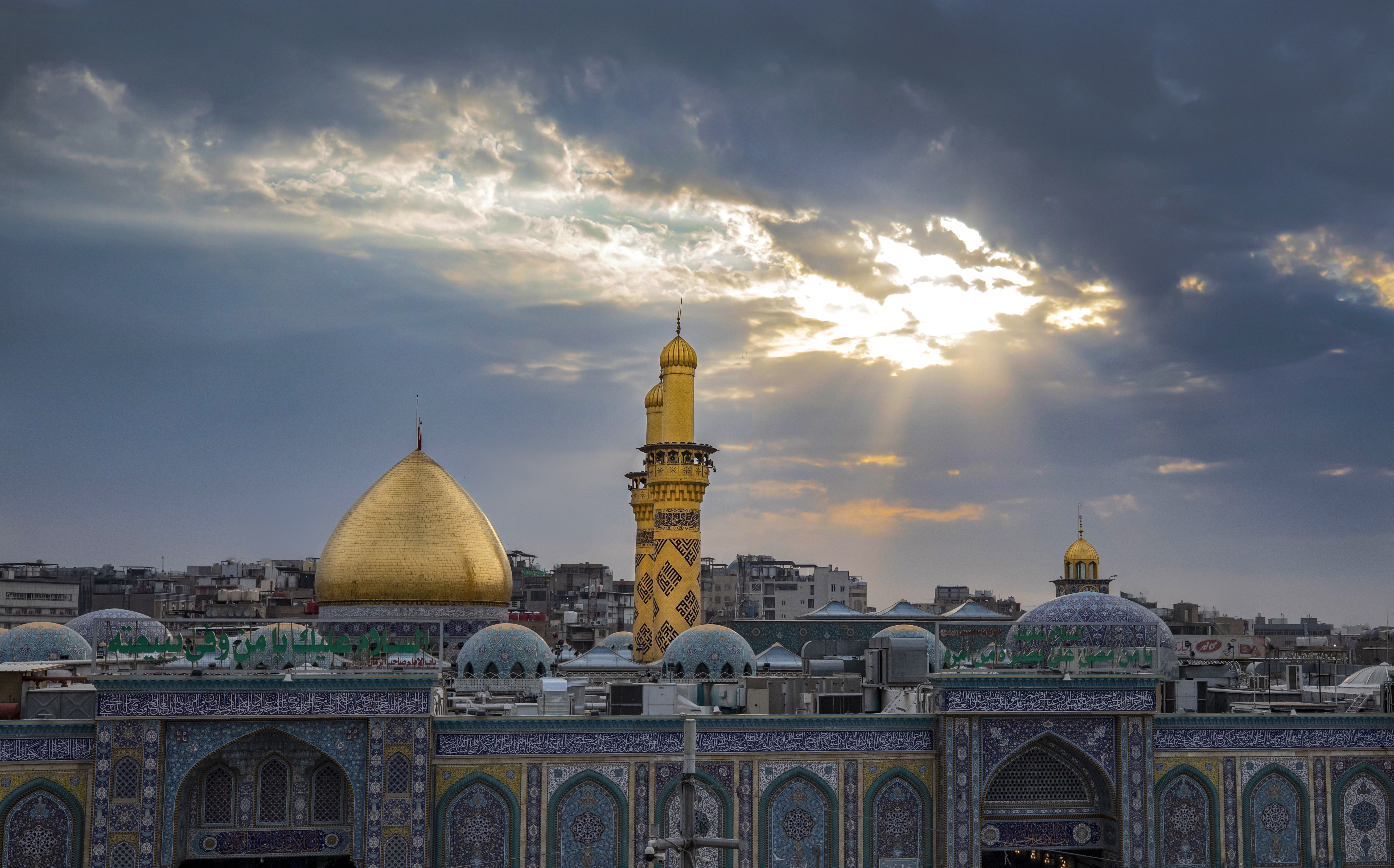 السلام عليك يا أبا الفضل 