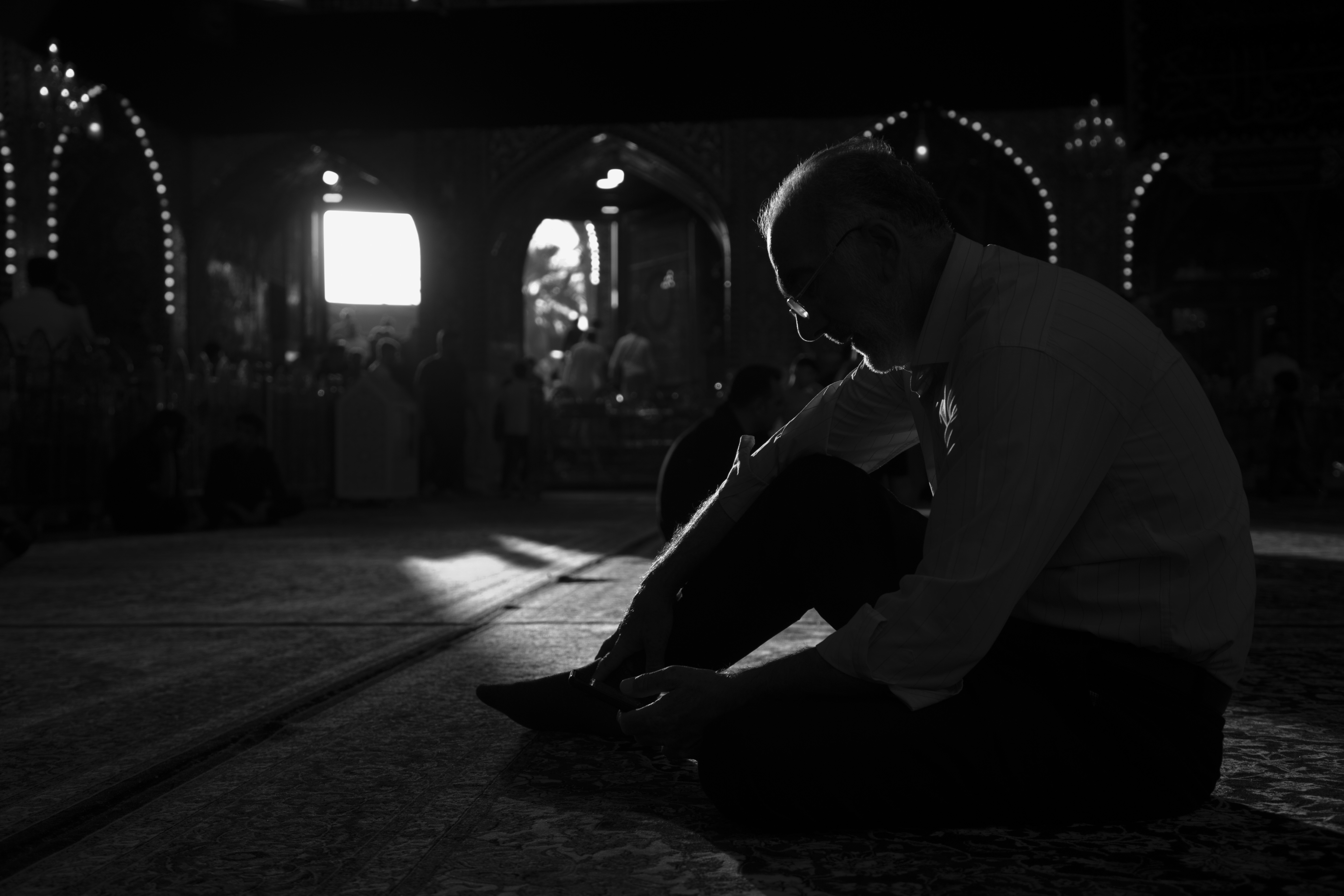 اللهم صل على محمد وآل محمد