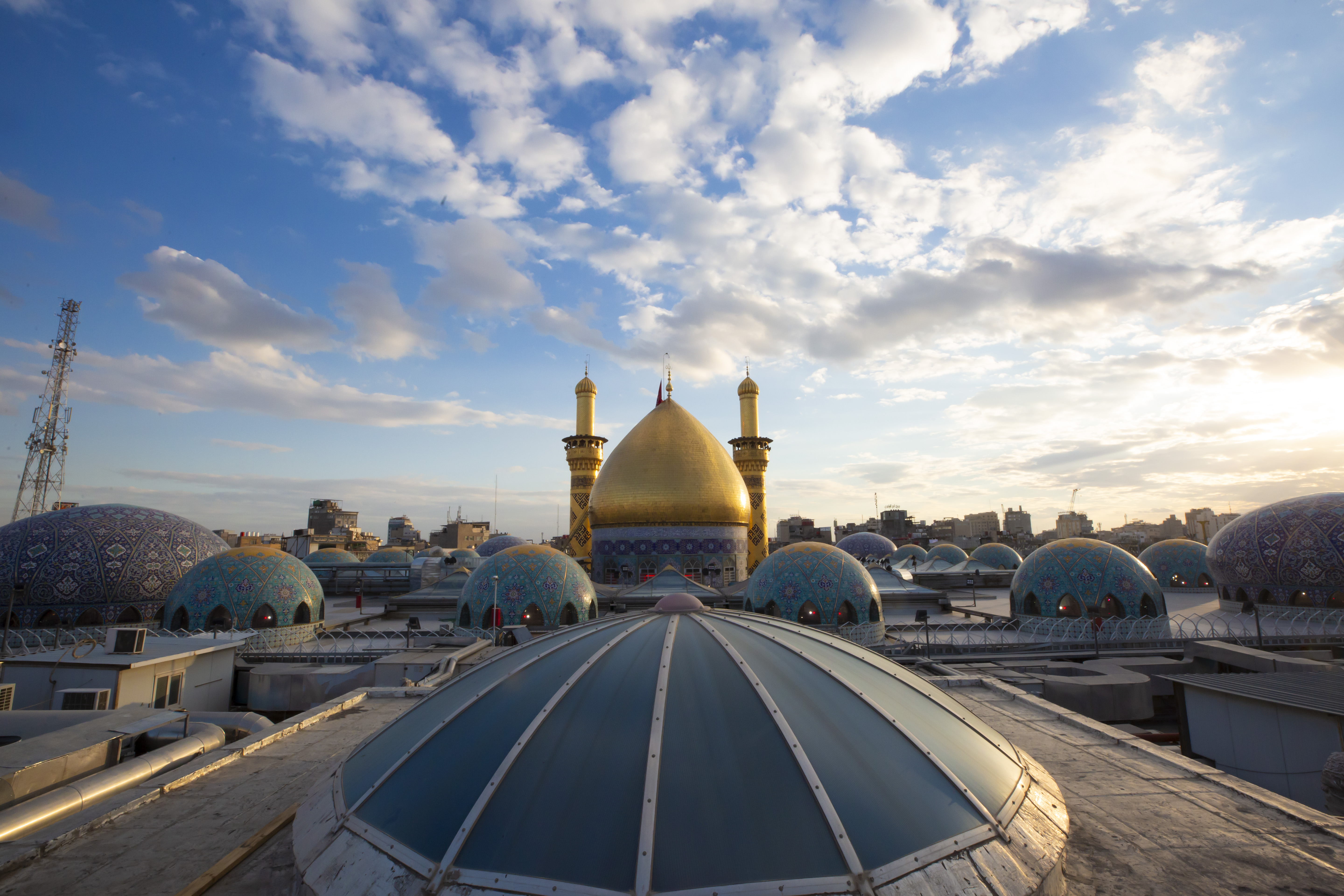 السلام عليك يا أبا الفضل العباس