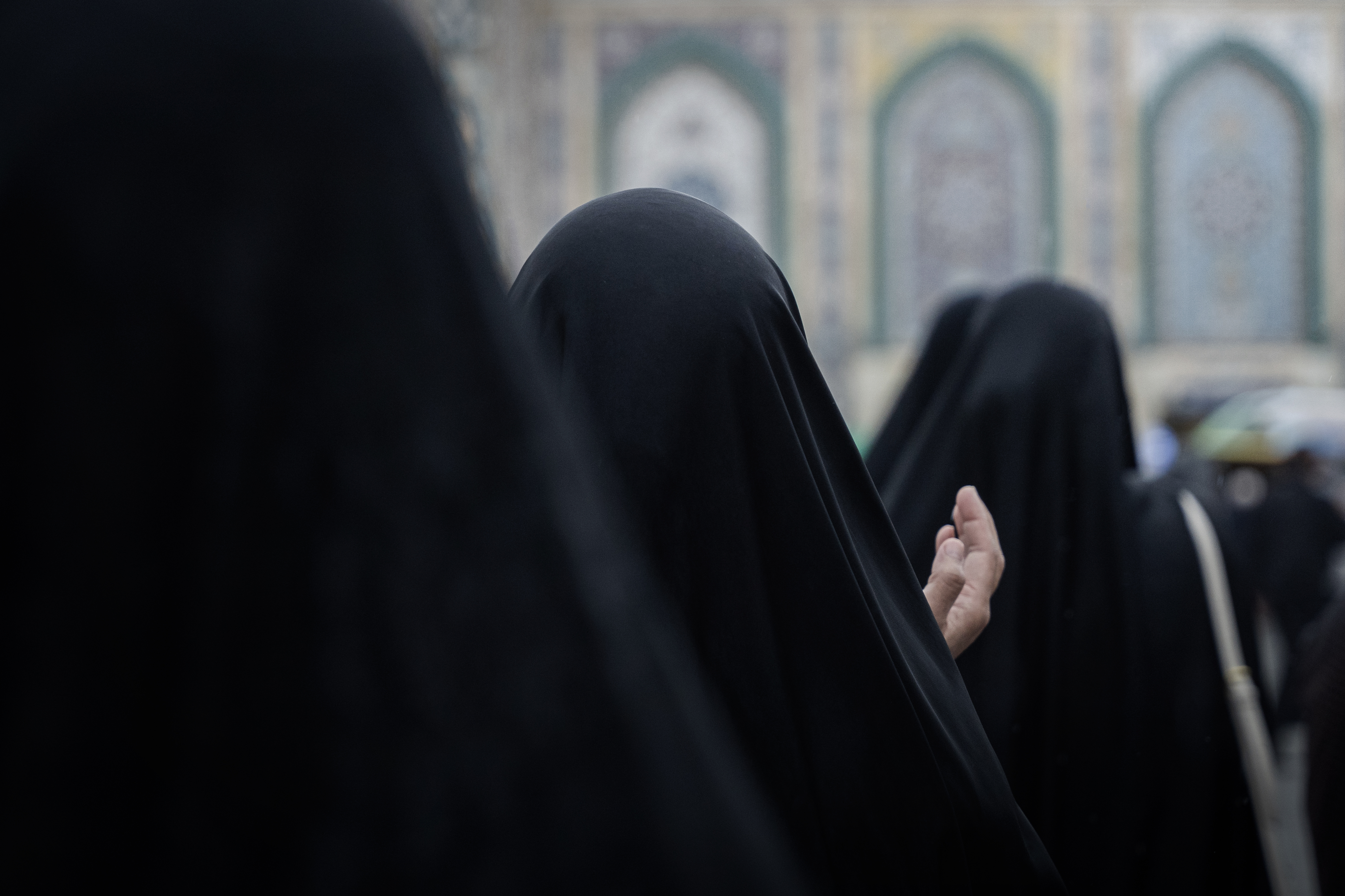 اللهم صل على محمد وآل محمد