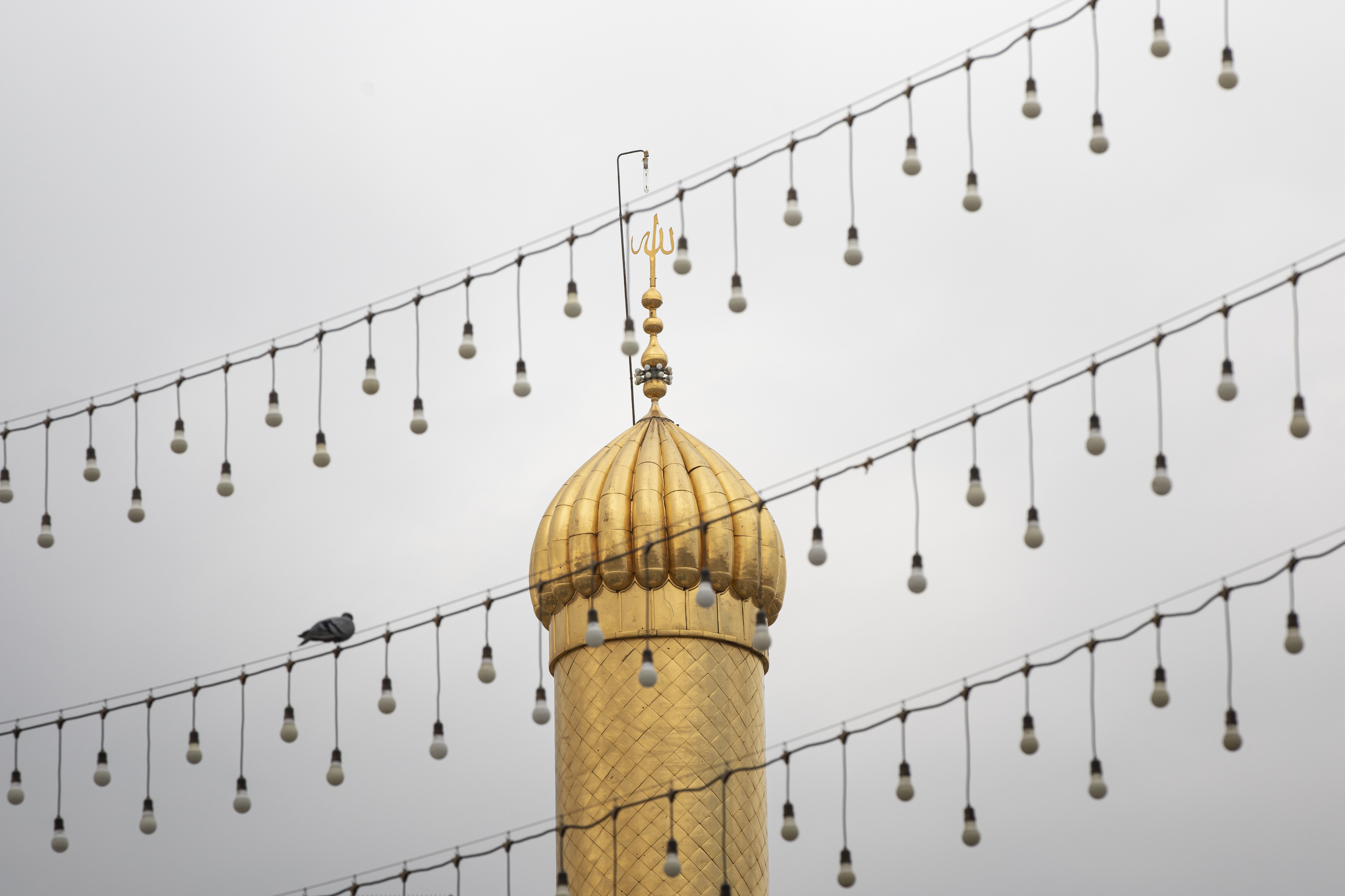 اللهم صل على محمد وآل محمد