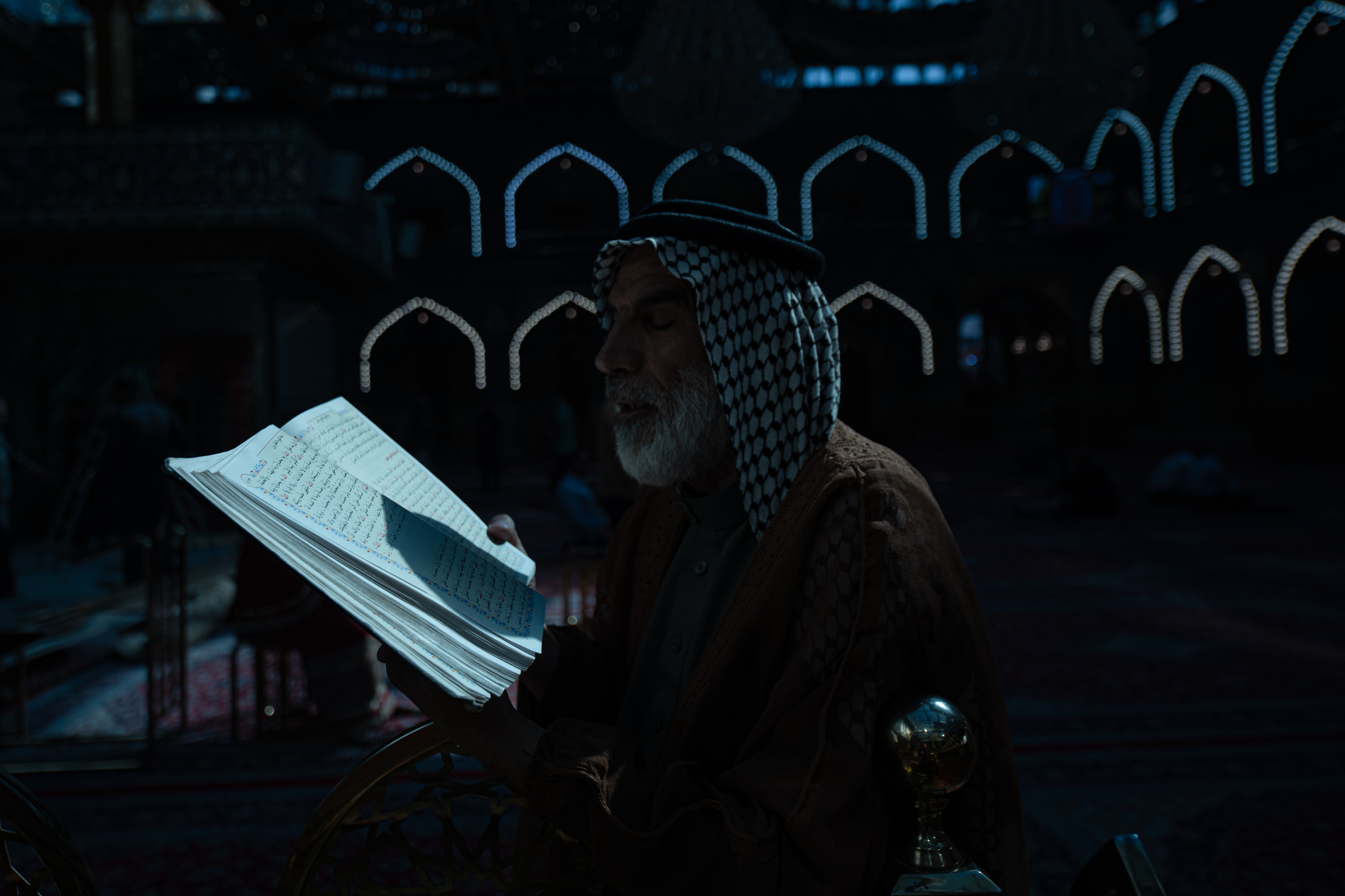 اللهم صل على محمد وآل محمد