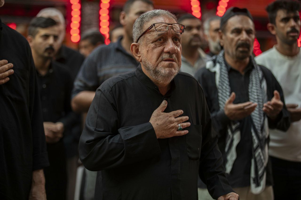اَلسَّلامُ عَلَيْكَ أَيُّهَا الْعَبْدُ الصَّالِحُ الْمُطِيعُ للهِ وَلِرَسُولِهِ وَلِأَميرِ الْمُؤْمِنينَ وَالْحَسَنِ والْحُسَيْنِ ـ صَلَّى اللهُ عَلَيْهِمْ وَسَلَّمَ ـ