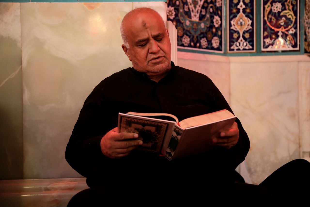 اَلسَّلامُ عَلَيْكَ يَا بْنَ اَميرِ الْمُؤْمِنينَ