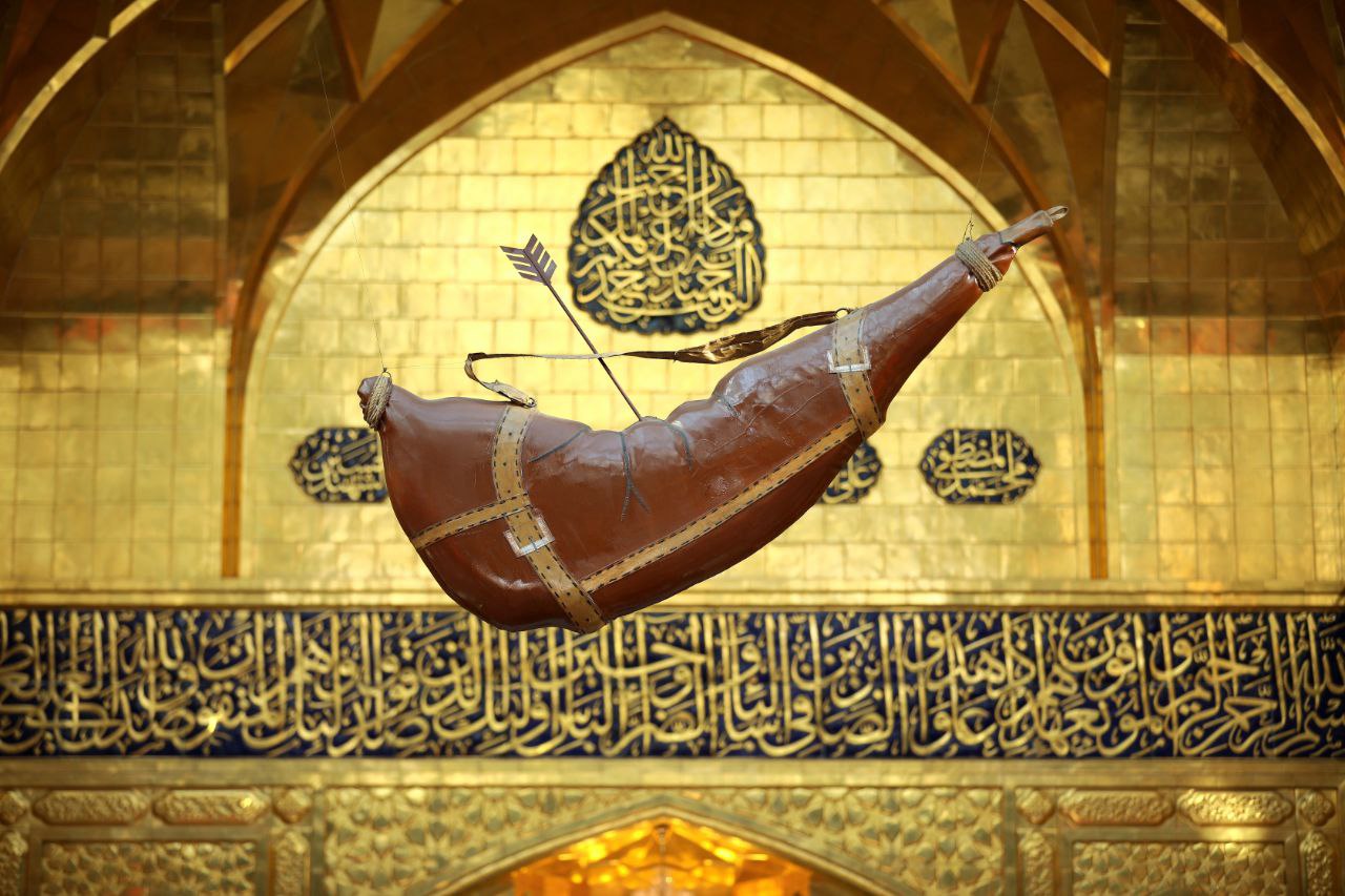  فَنِعْمَ الصَّابِرُ الْمُجَاهِدُ الْمُحَامِي النَّاصِرُ