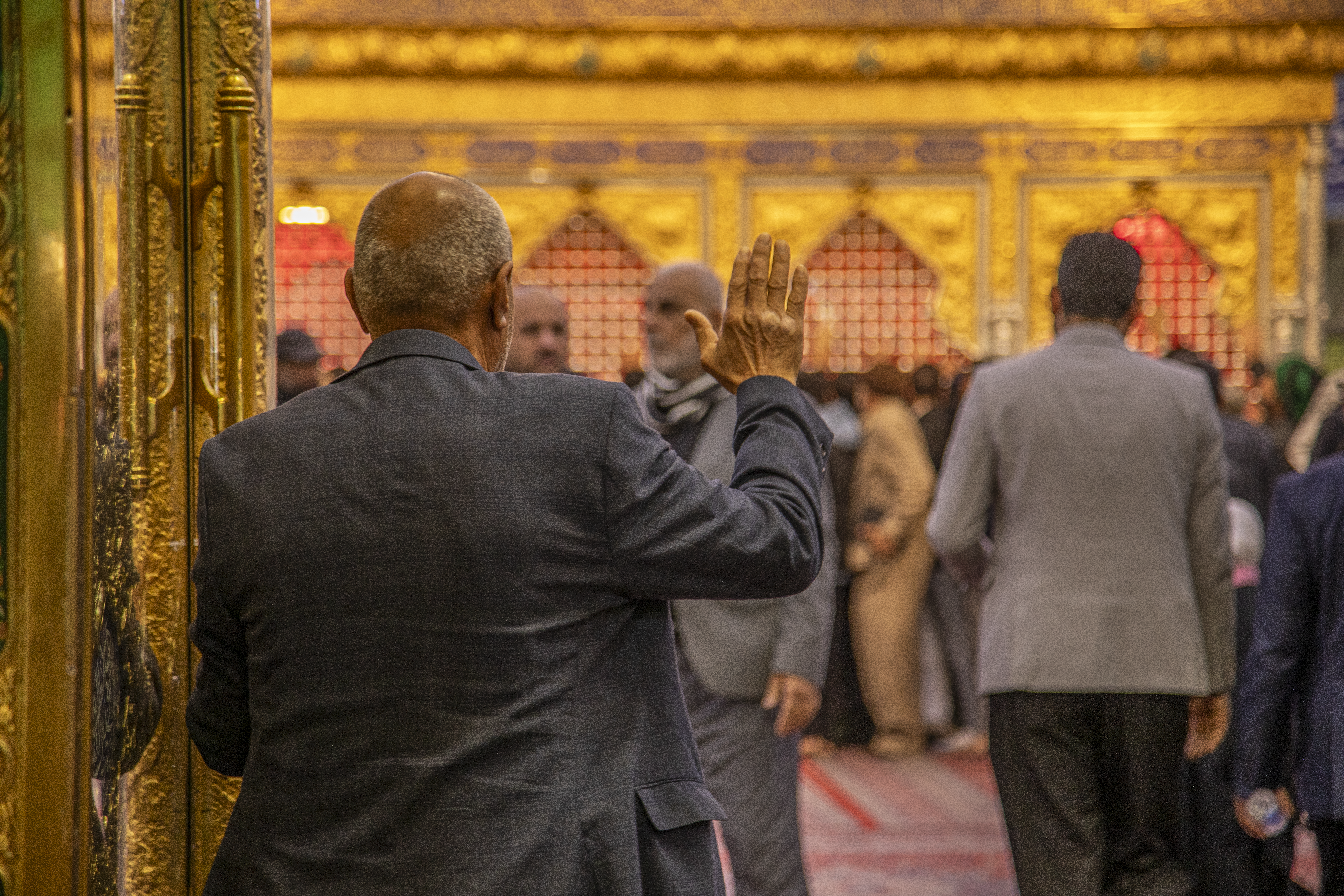 حرم المولى أبي الفضل العباس علية السلام 