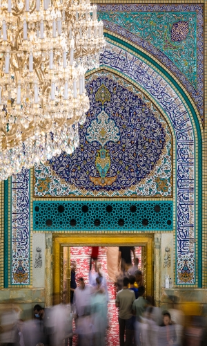  داخل الصحن الحسيني