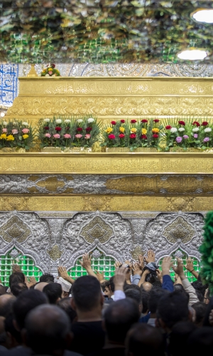 ضريح المولى الامام الحسين  عليه السلام