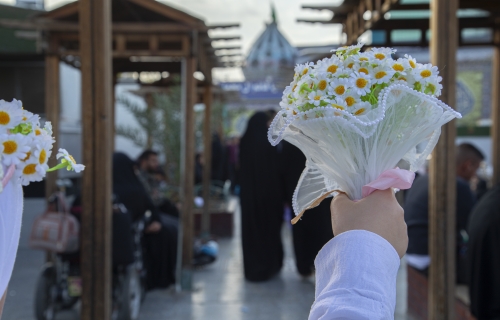 السلام عليك ياقائم آل محمد.