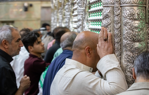  ضريح الامام الحسين (ع)