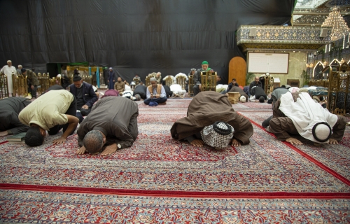  أجواء زيارة عاشورء في الصحن العباسي الشريف