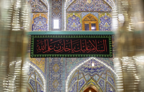 رايات العزاء بإستشهاد الإمام الصادق (ع)