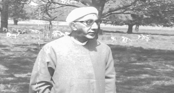 الشيخ احمد الوائلي __ الزوجة الصالحة أعظم ما يربط المرء بالحياة